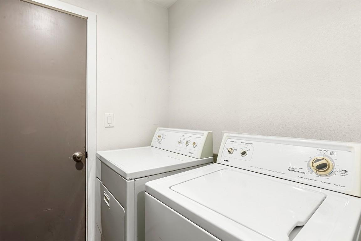 7305 A/B Grand Canyon Dr, Austin, TX 78752