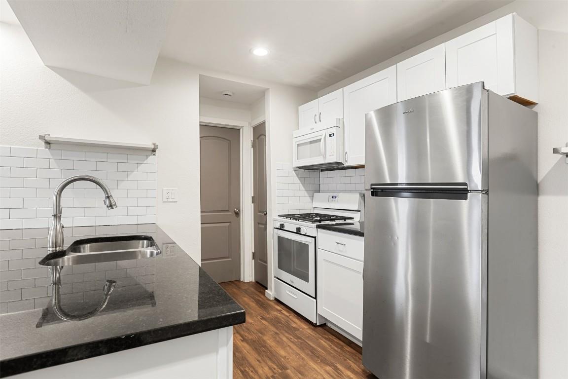 7305 A/B Grand Canyon Dr, Austin, TX 78752
