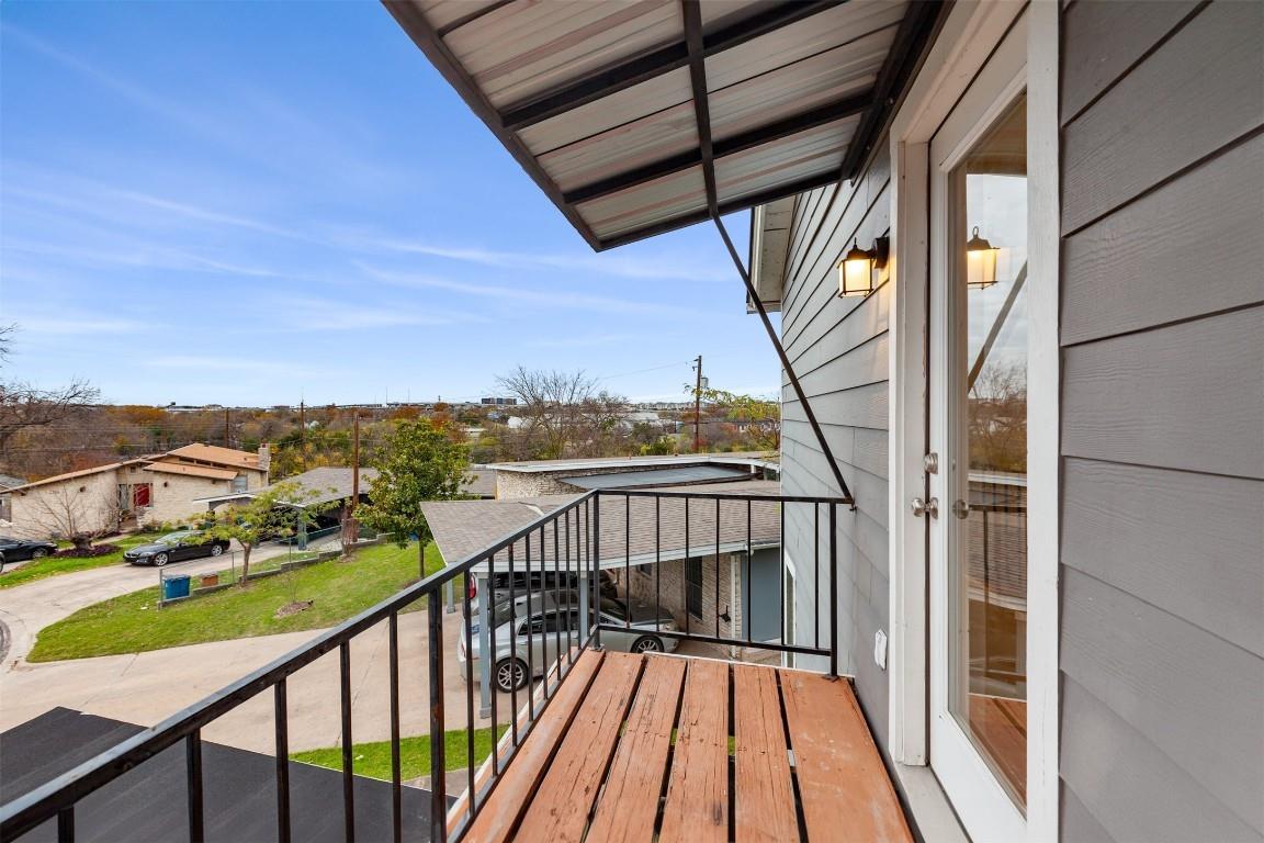 7305 A/B Grand Canyon Dr, Austin, TX 78752