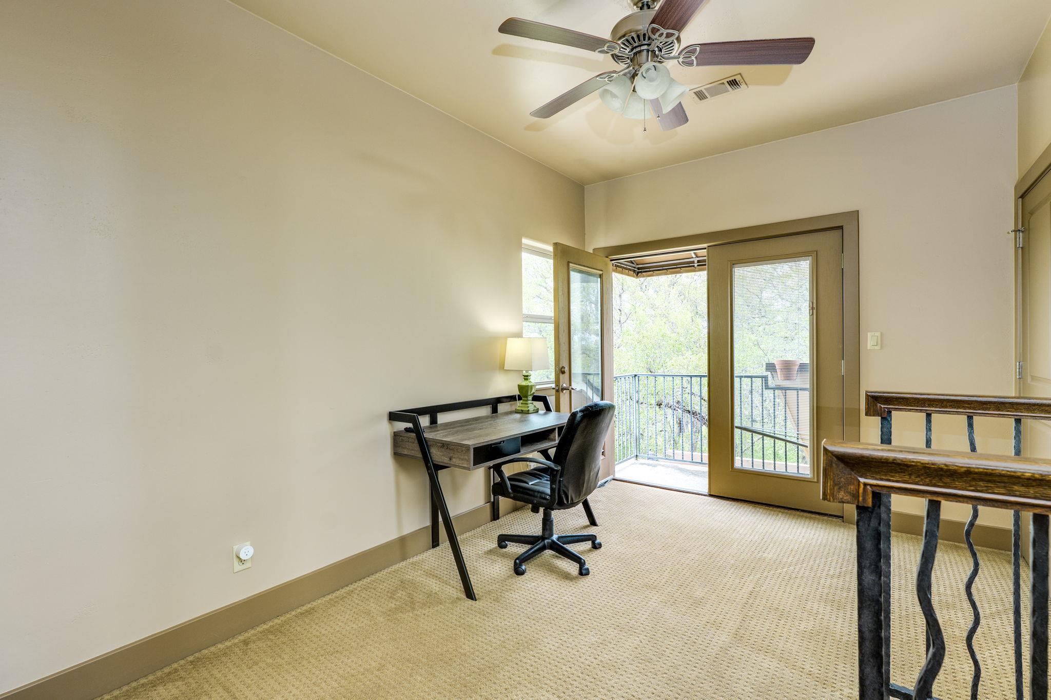 600 Mountain Dew Rd, Horseshoe Bay, TX 78657