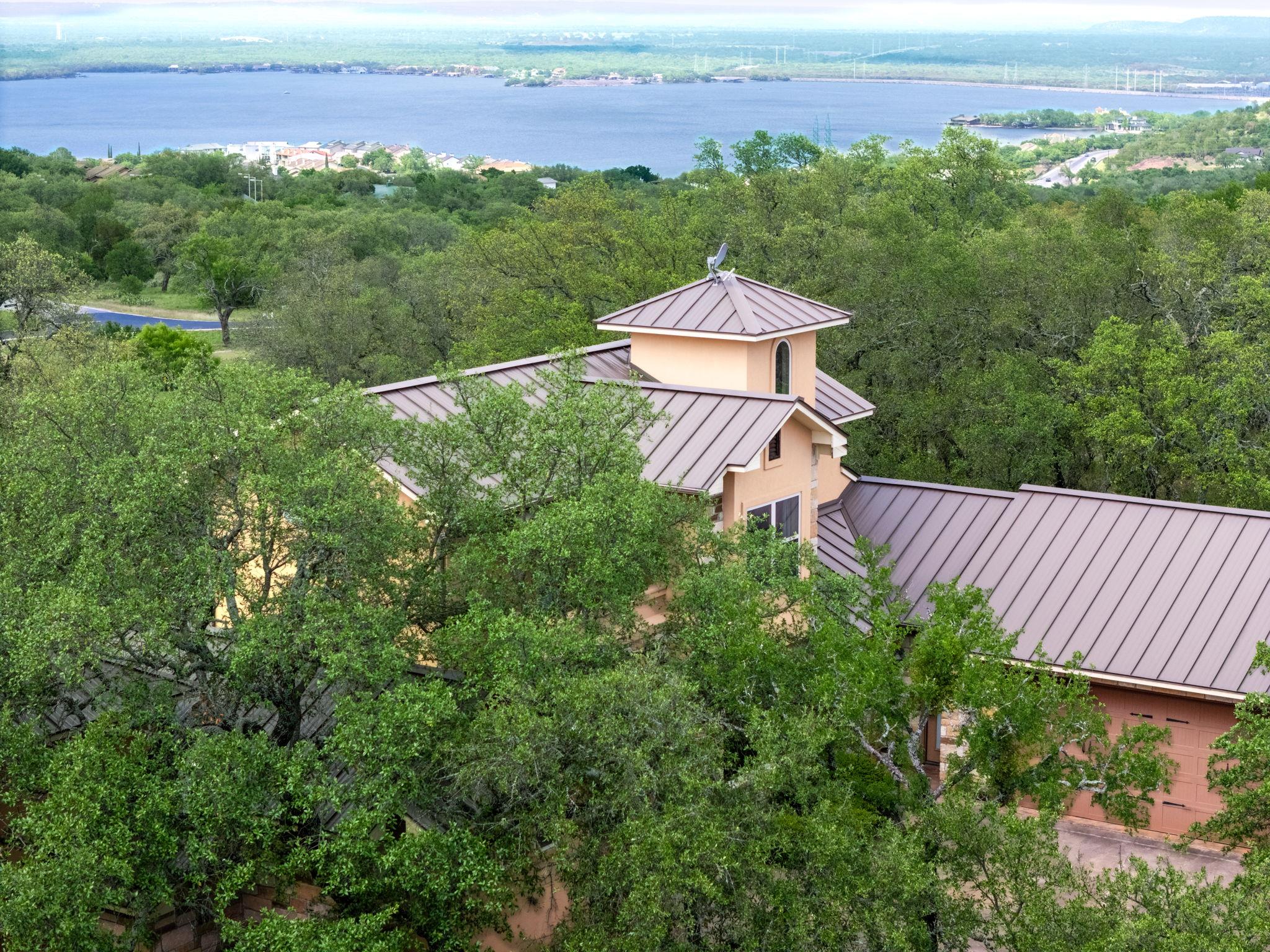 600 Mountain Dew Rd, Horseshoe Bay, TX 78657