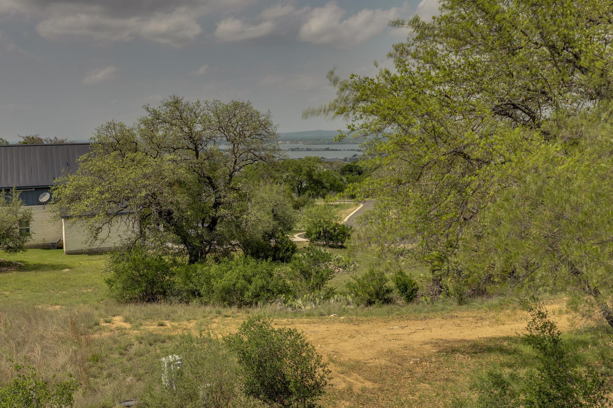 600 Mountain Dew Rd, Horseshoe Bay, TX 78657