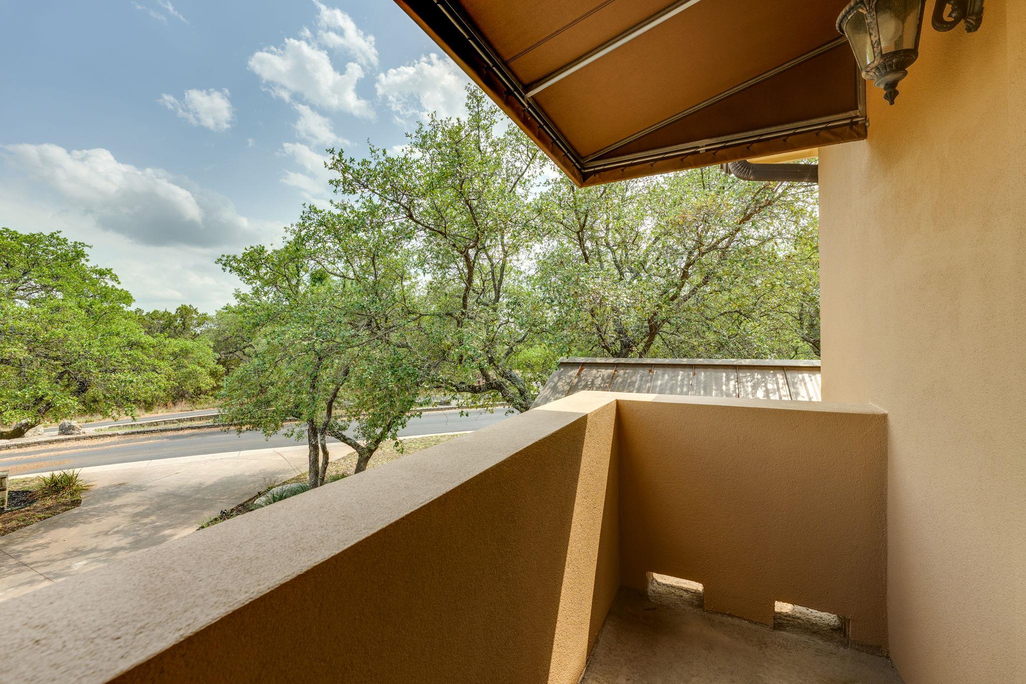 600 Mountain Dew Rd, Horseshoe Bay, TX 78657
