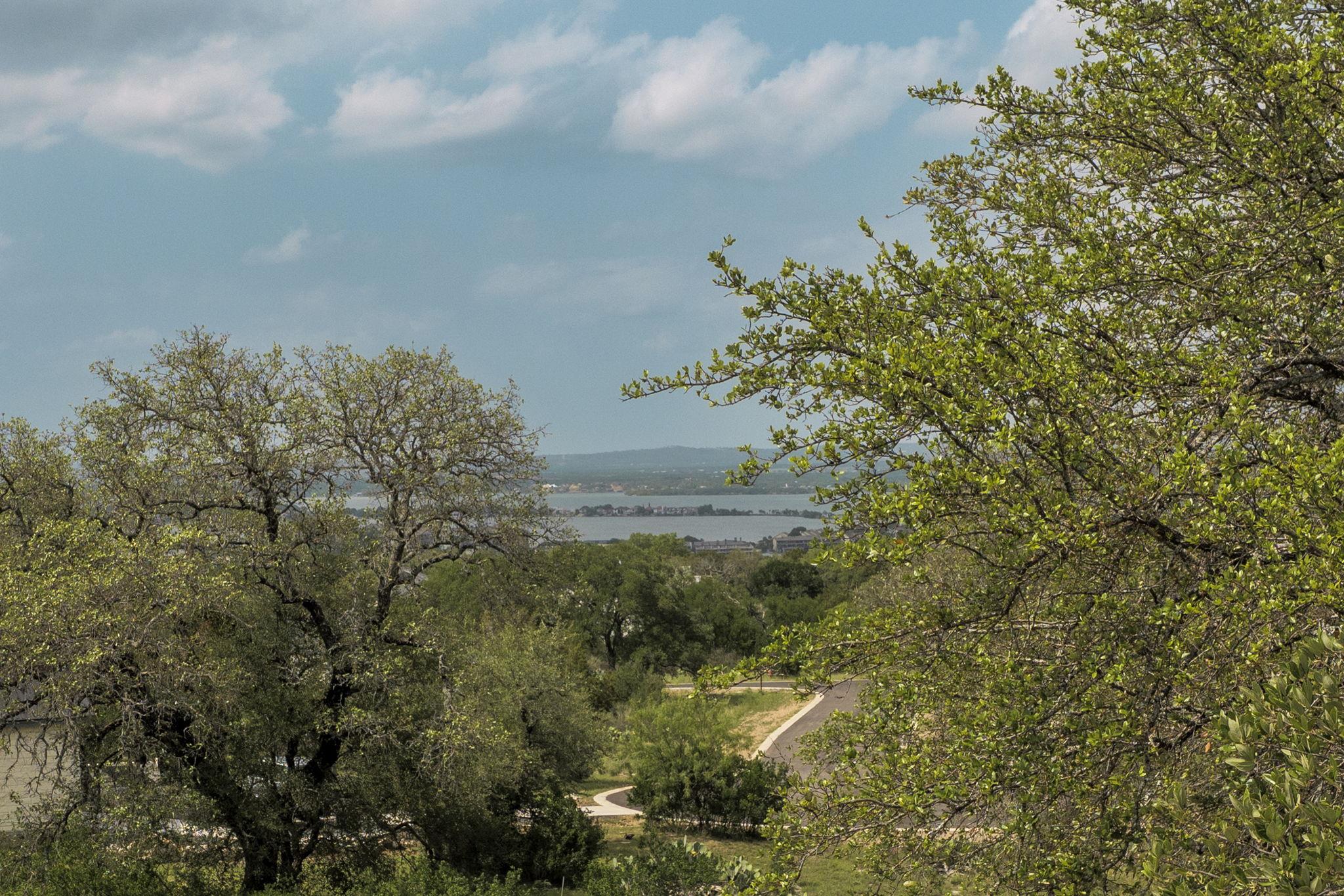 600 Mountain Dew Rd, Horseshoe Bay, TX 78657