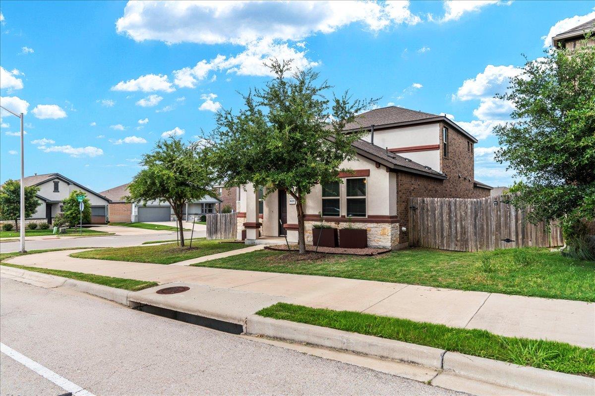 1629 W Broade St, Leander, TX 78641