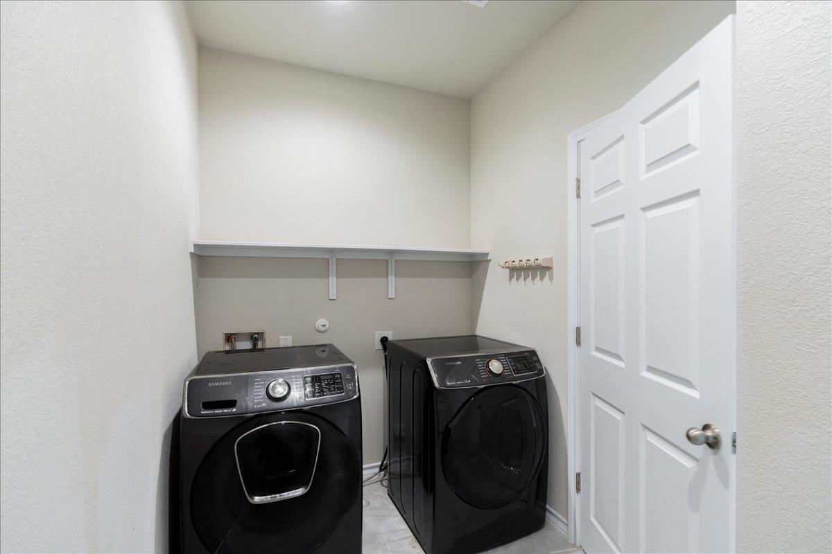 1629 W Broade St, Leander, TX 78641