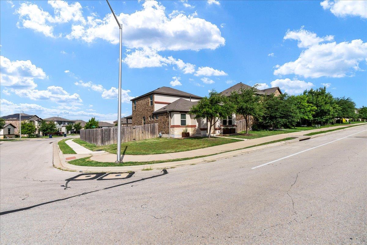 1629 W Broade St, Leander, TX 78641