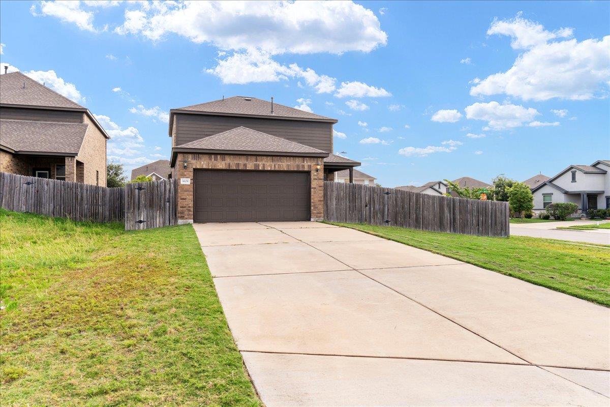 1629 W Broade St, Leander, TX 78641