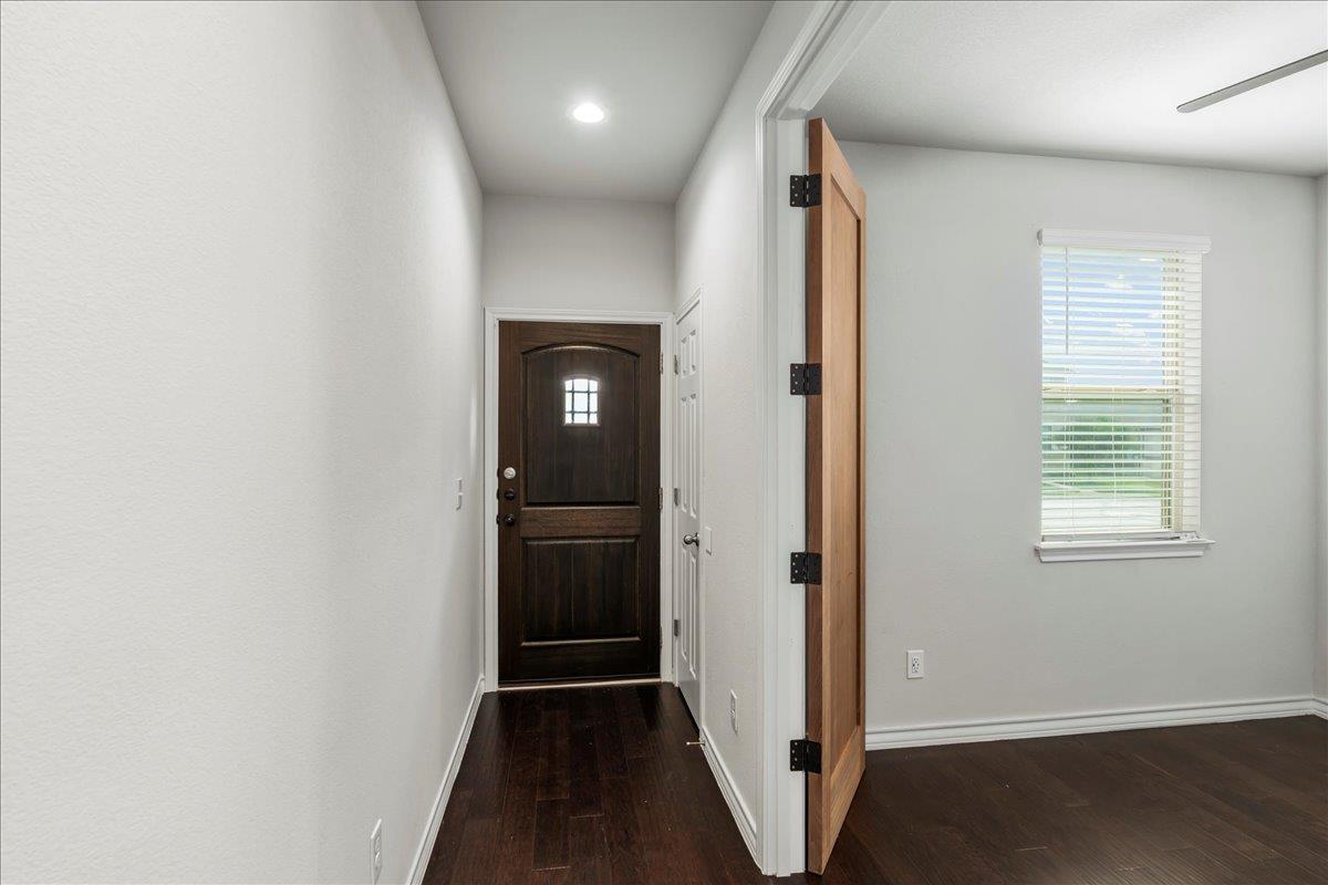 1629 W Broade St, Leander, TX 78641