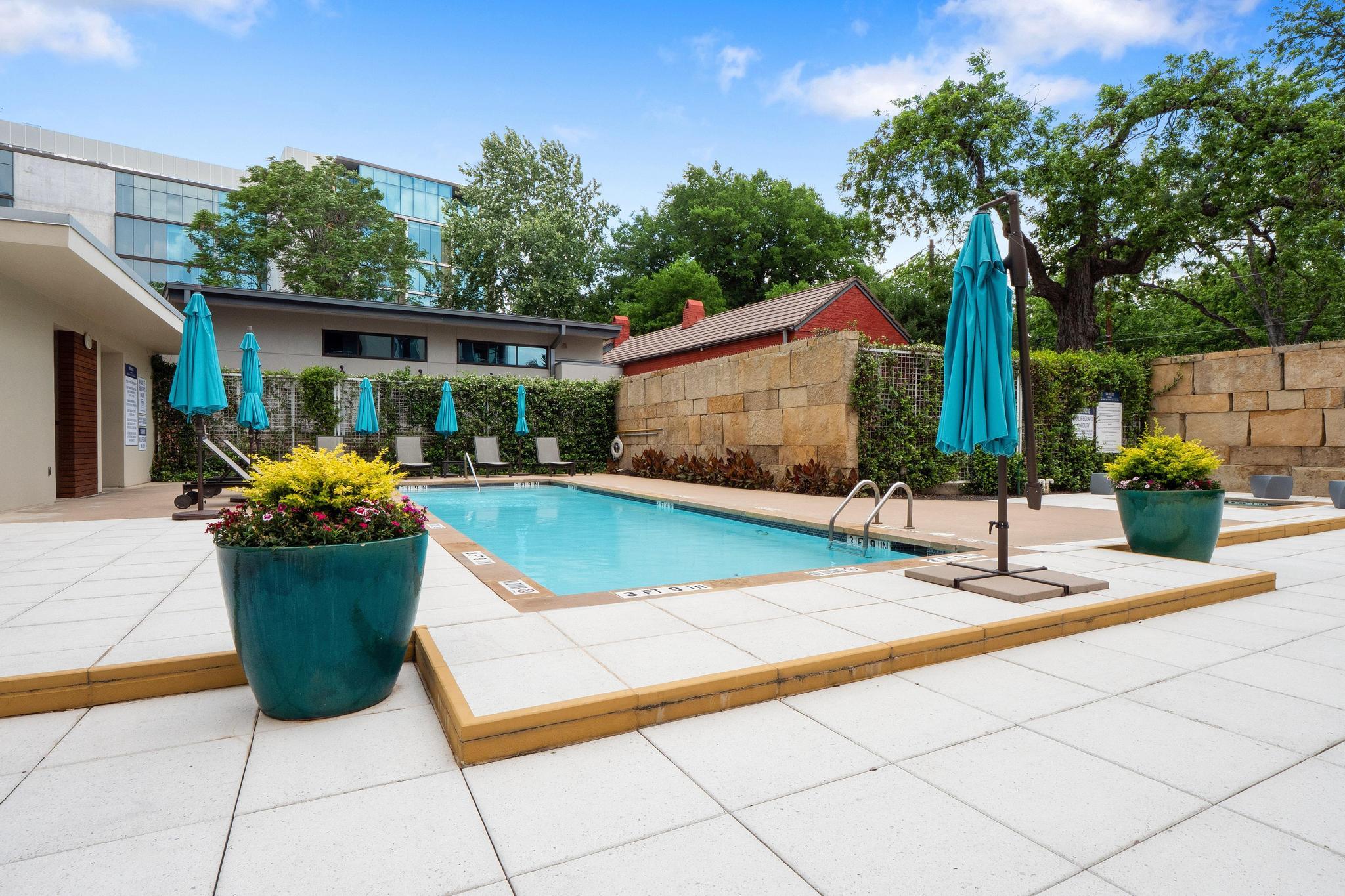 210 Lee Barton Dr # 415, Austin, TX 78704