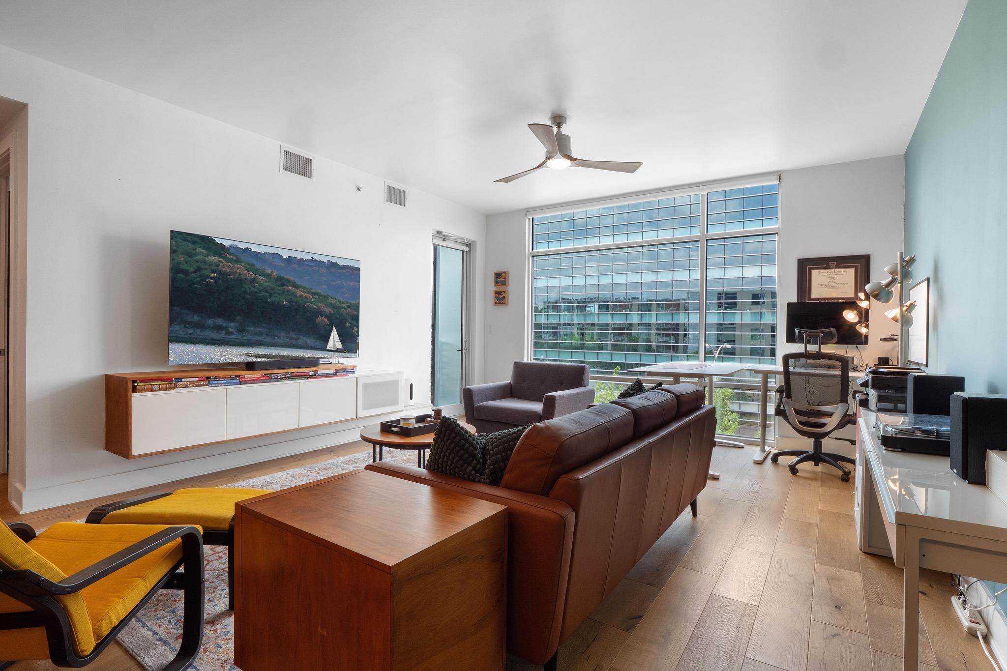 210 Lee Barton Dr # 415, Austin, TX 78704