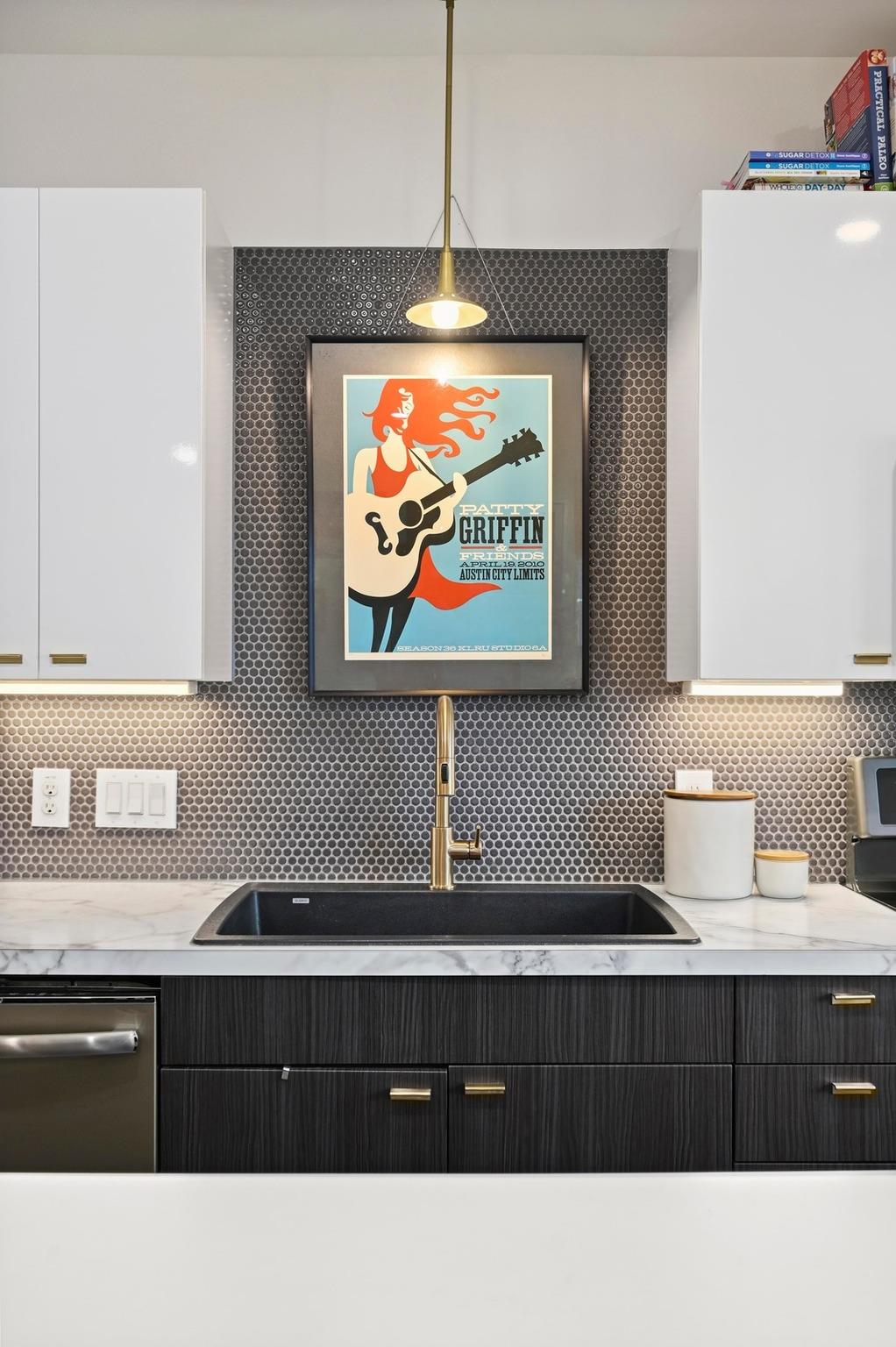 4361 S Congress Ave # 427, Austin, TX 78745