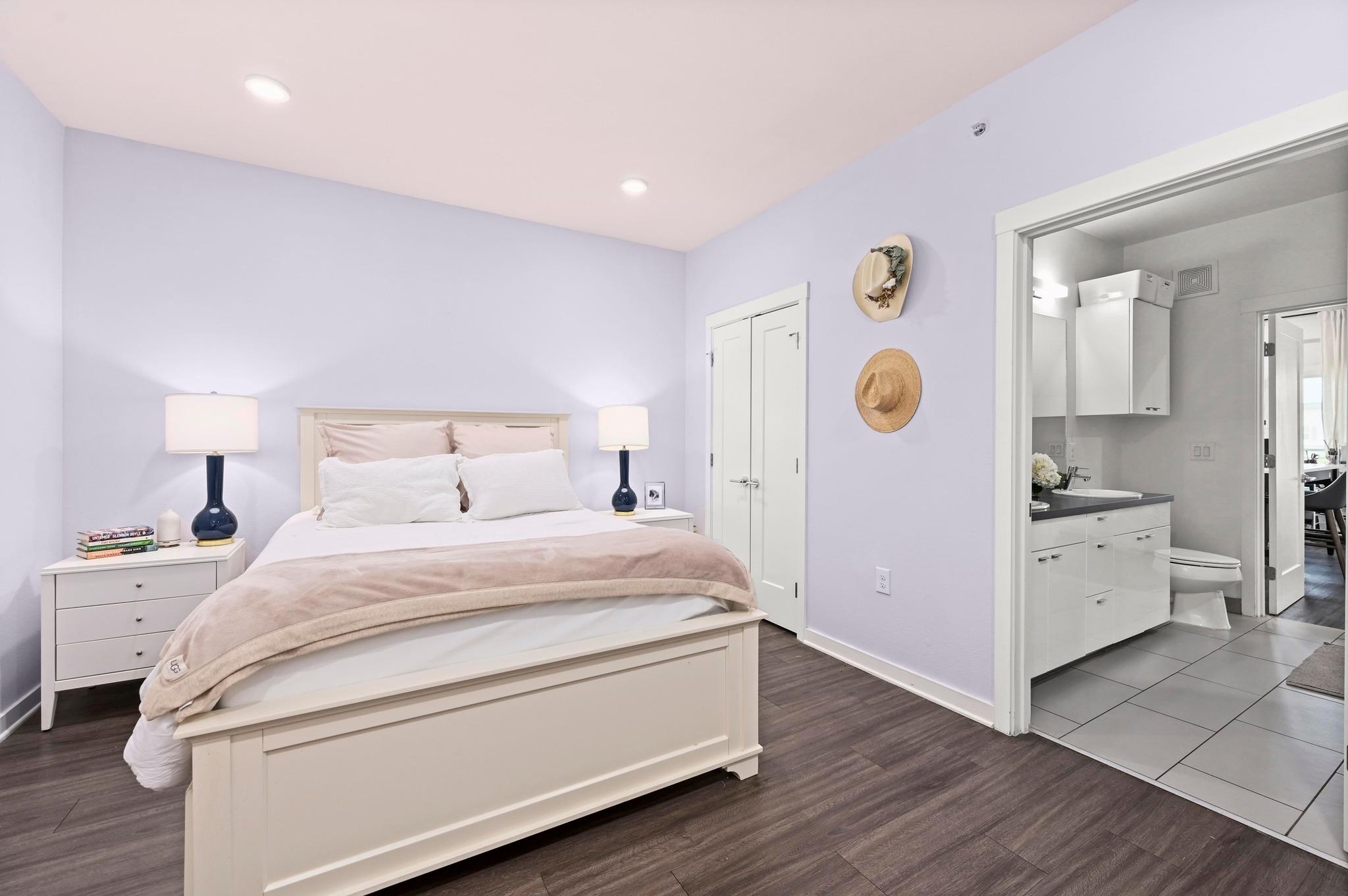 4361 S Congress Ave # 427, Austin, TX 78745