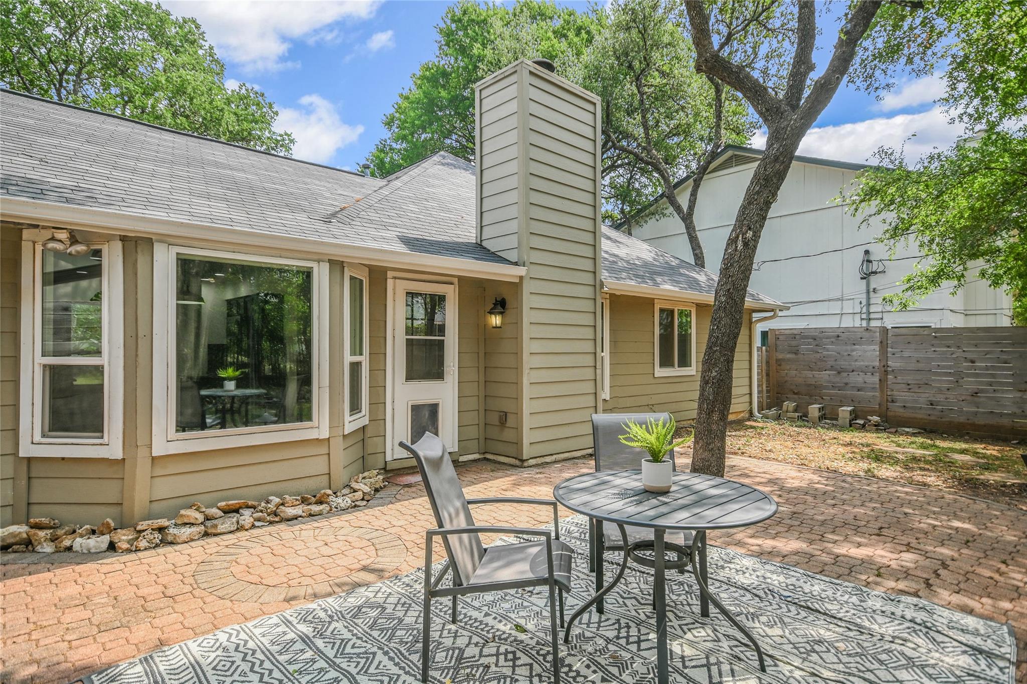 4015 Alexandria Dr, Austin, TX 78749