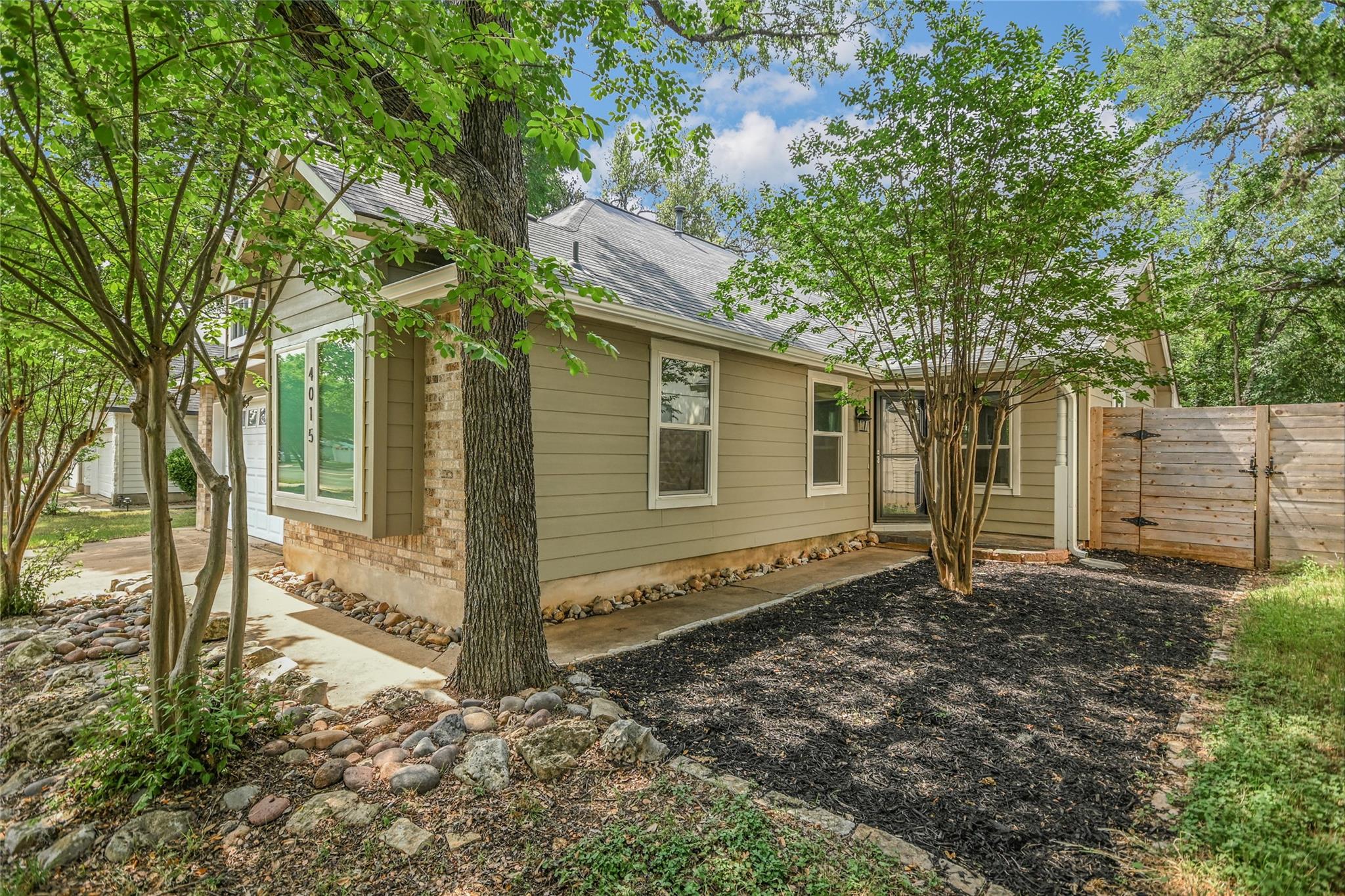 4015 Alexandria Dr, Austin, TX 78749