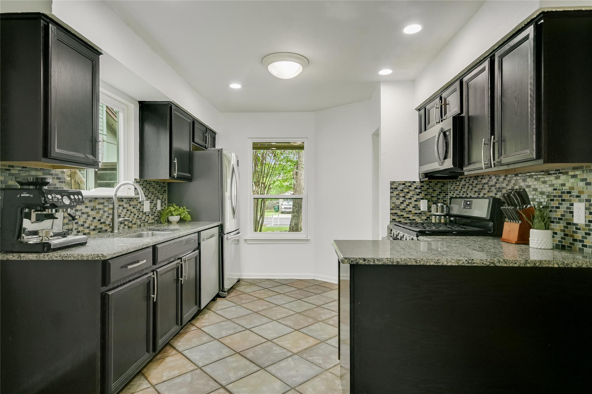 4015 Alexandria Dr, Austin, TX 78749