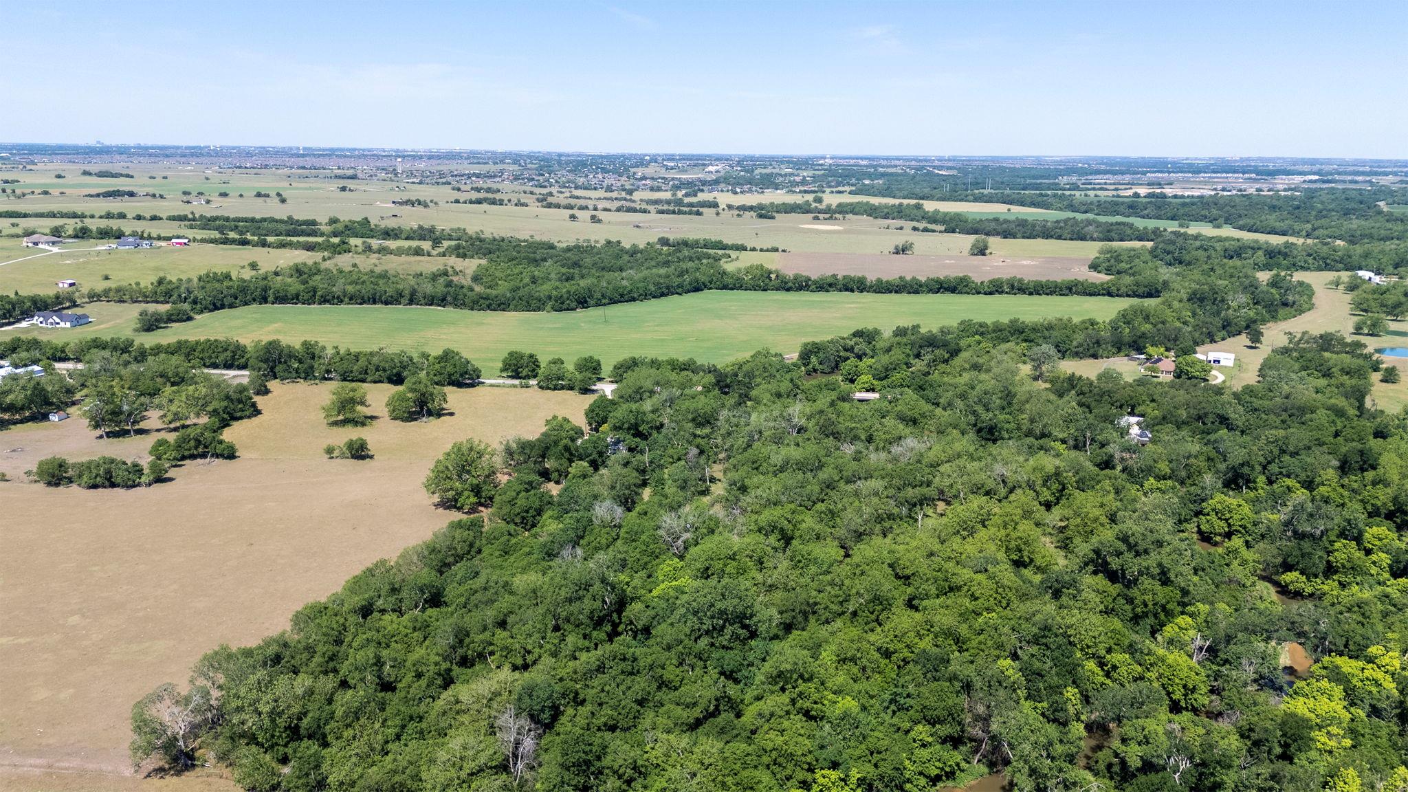451 County Road 129, Hutto, TX 78634