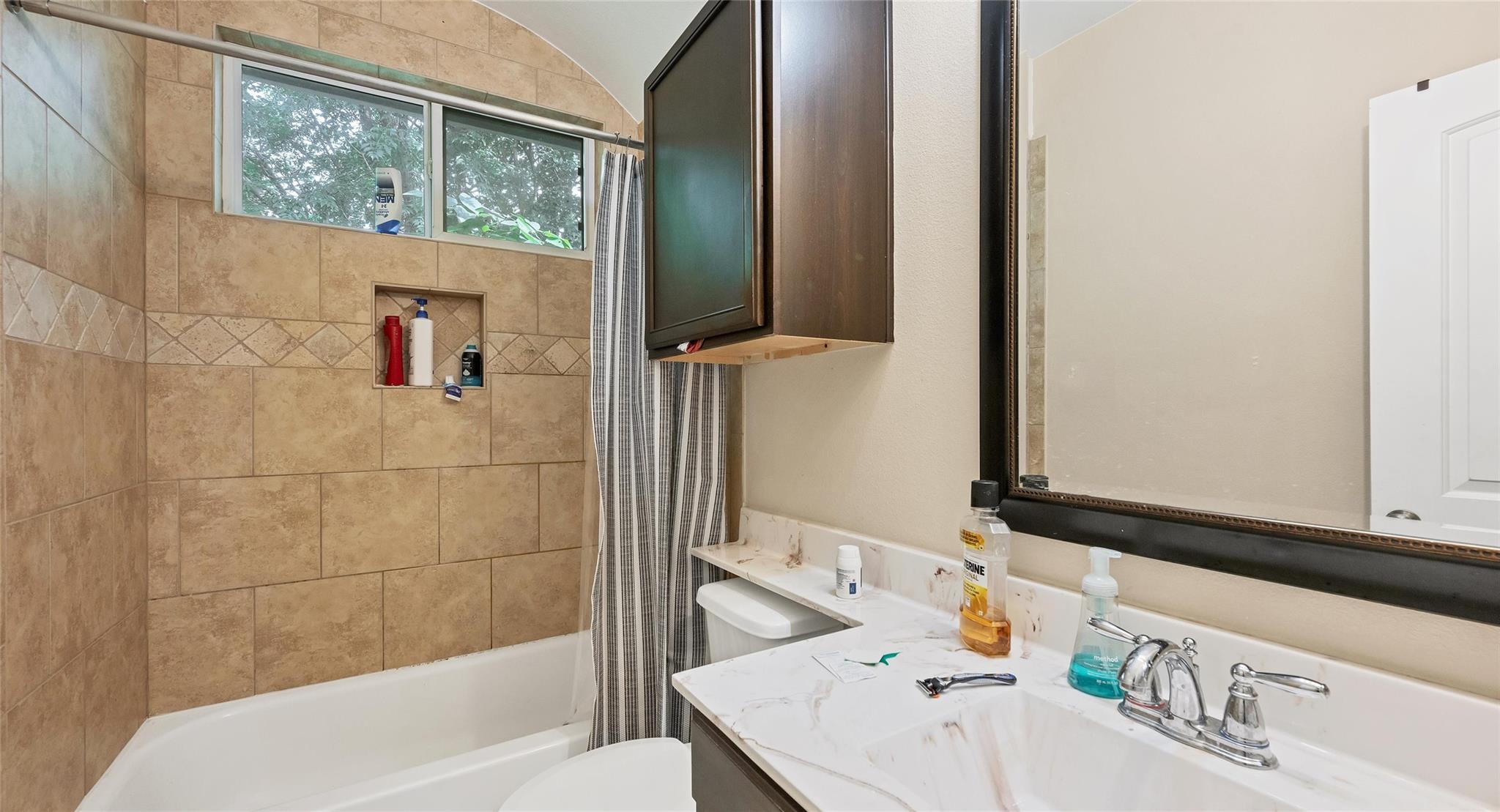 507 W North Loop Blvd # A, Austin, TX 78751