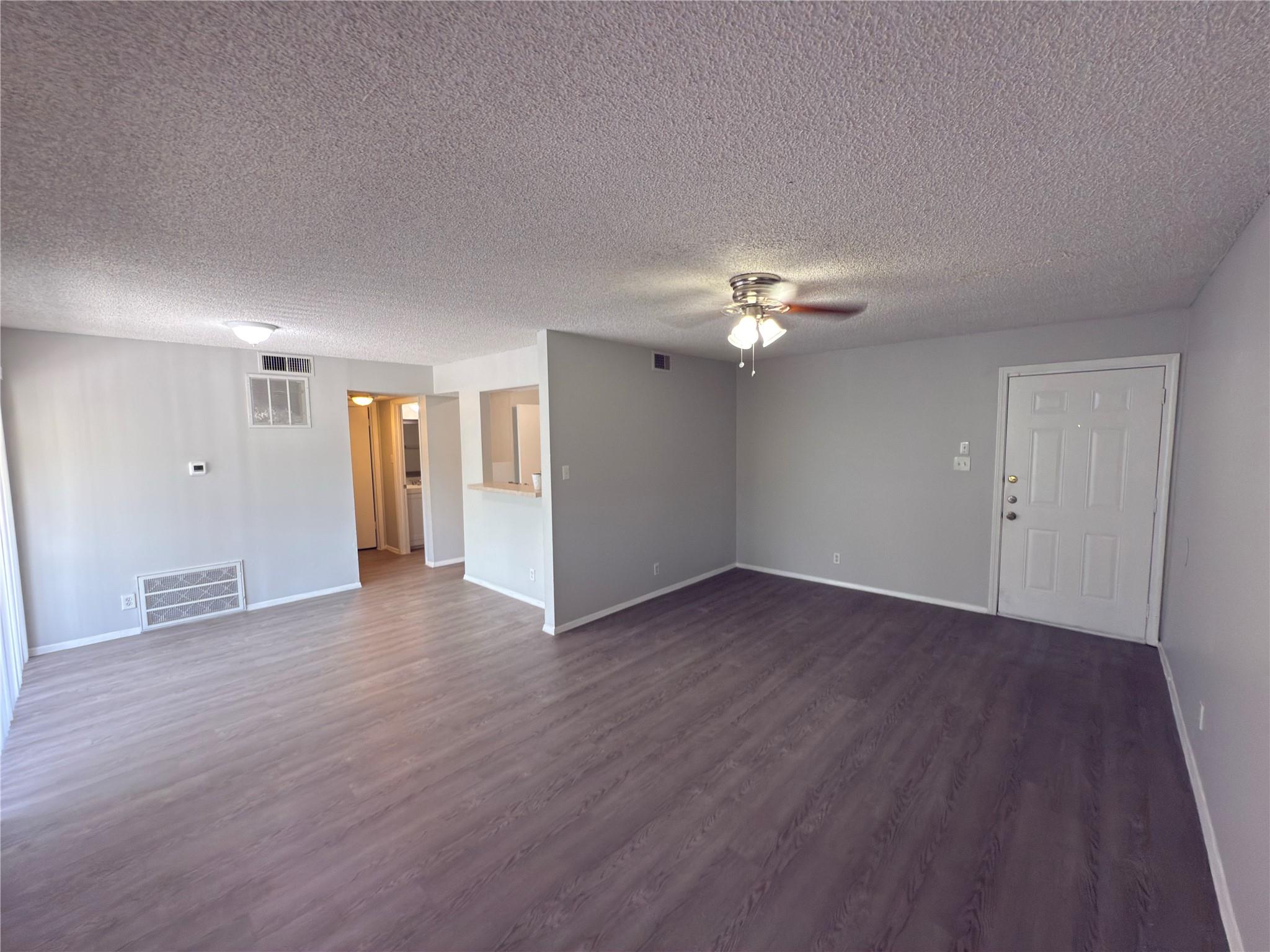 8907 Parkfield Dr # 203, Austin, TX 78758