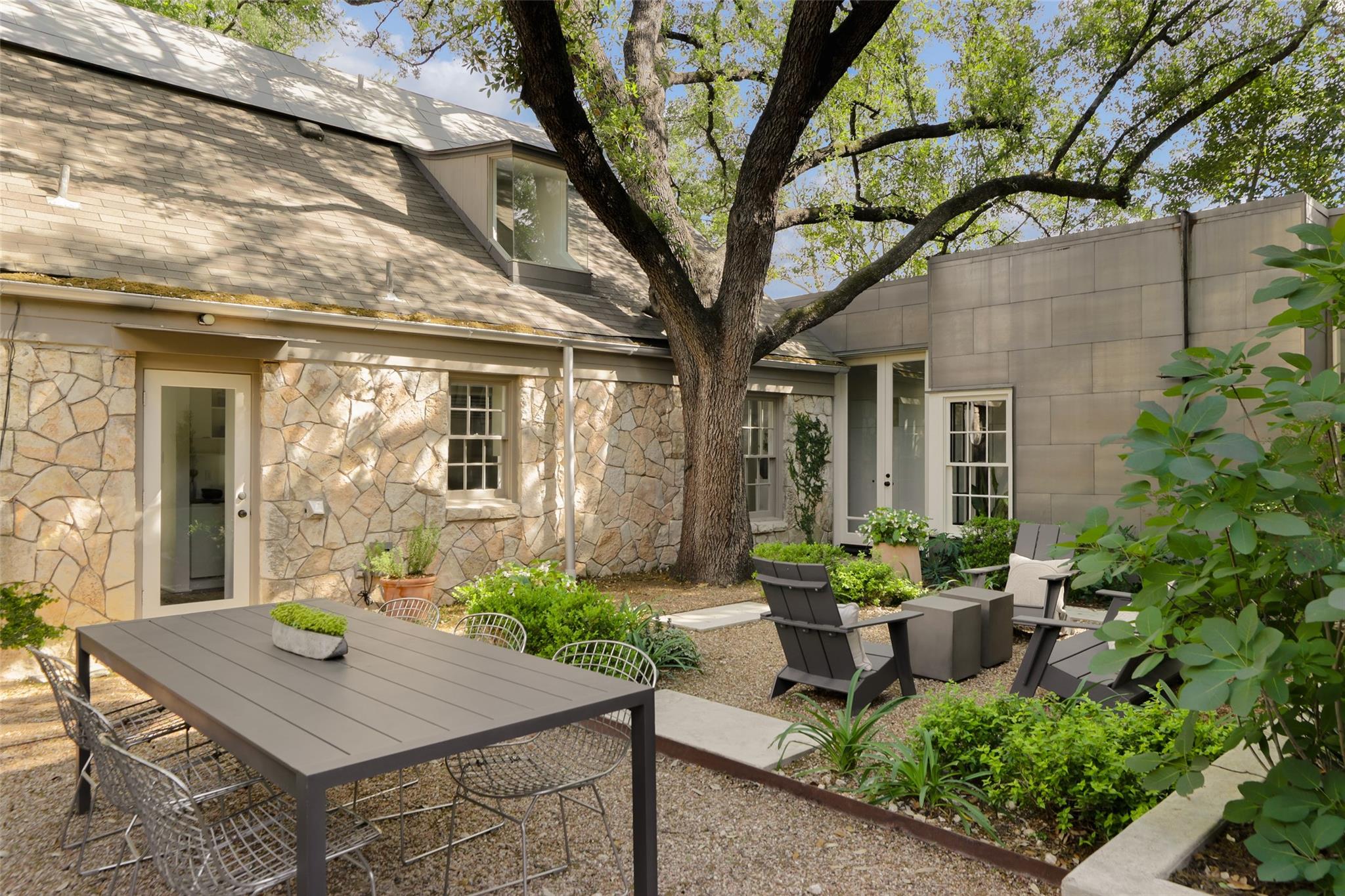 1900 Stamford Ln, Austin, TX 78703