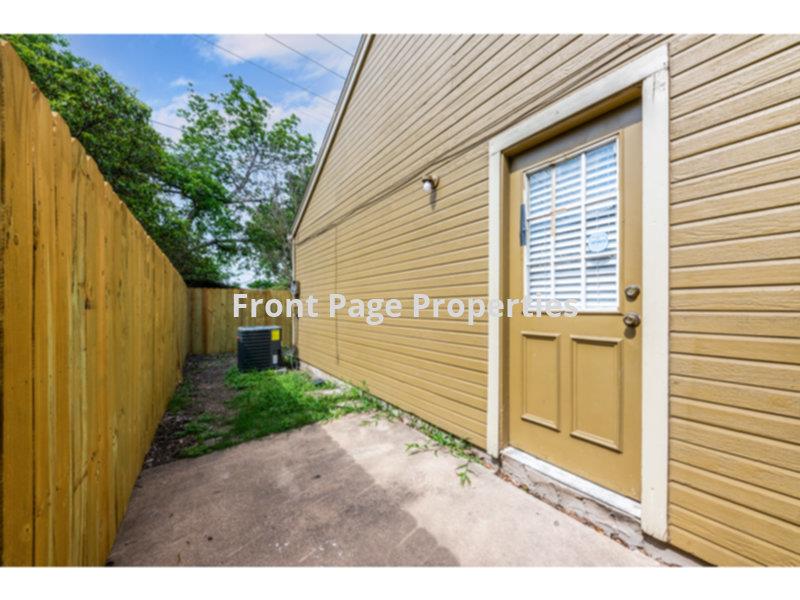 1201 Danbury Sq # B, Austin, TX 78723