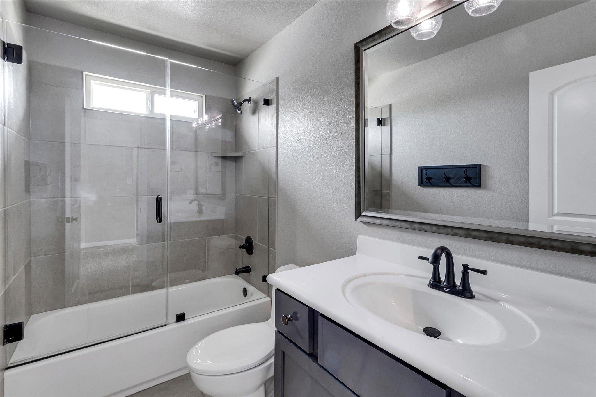 5684 Sabbia Dr, Round Rock, TX 78665