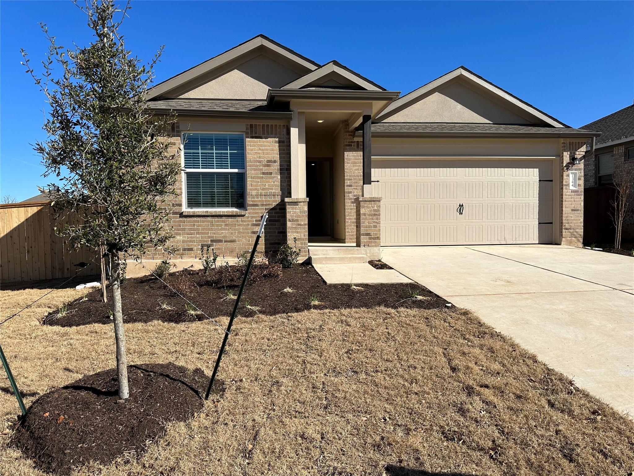 1344 Terrace View Dr, Georgetown, TX 78628