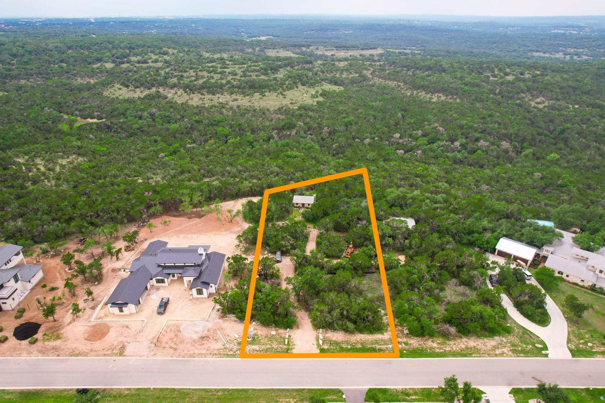 8100 Kuhn Dr, Austin, TX 78736