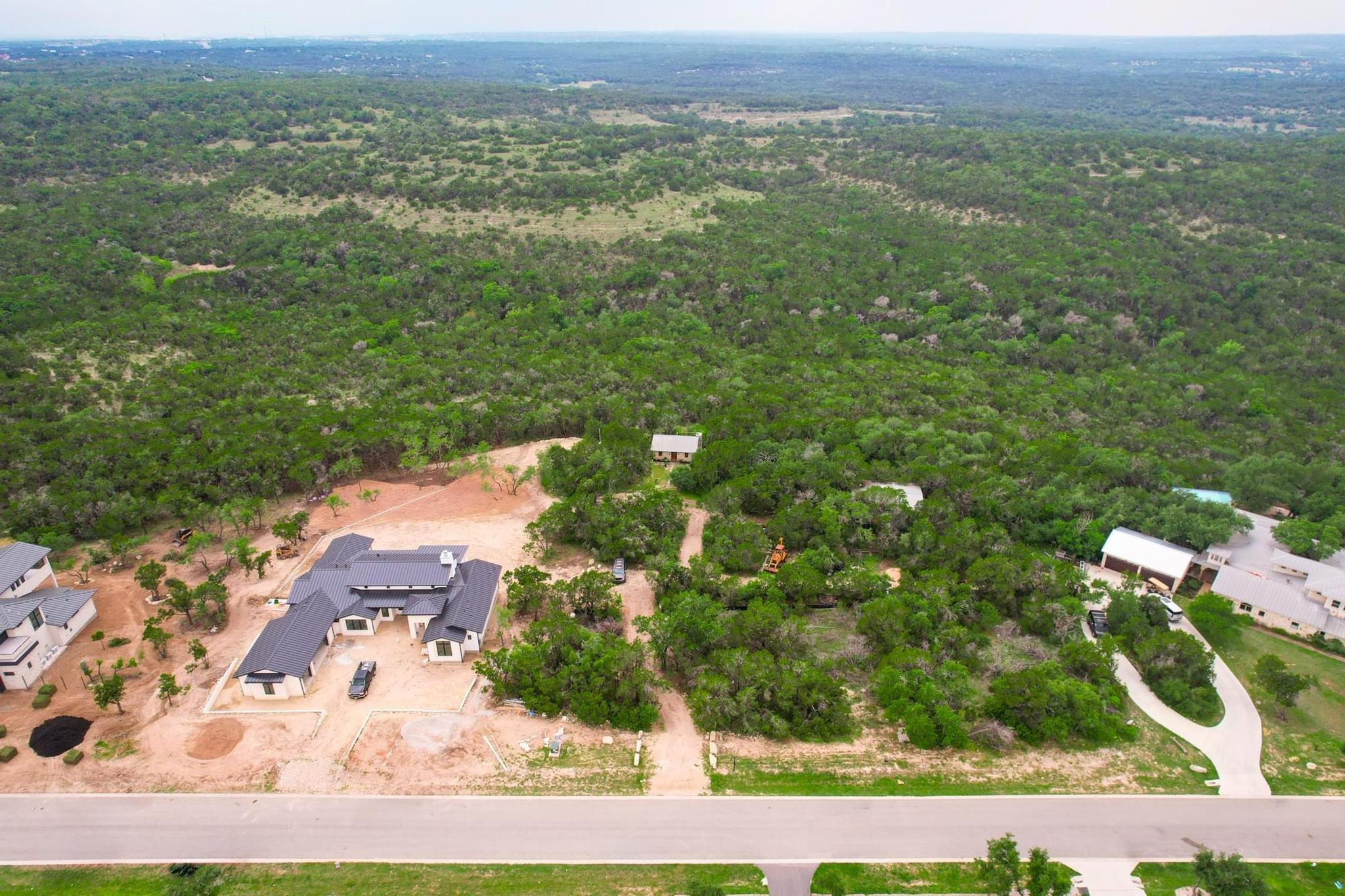 8100 Kuhn Dr, Austin, TX 78736