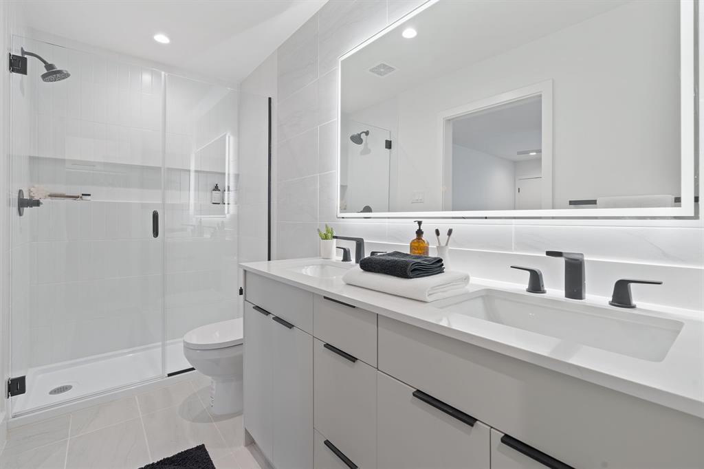 1900 Albury Cv # D, Austin, TX 78758