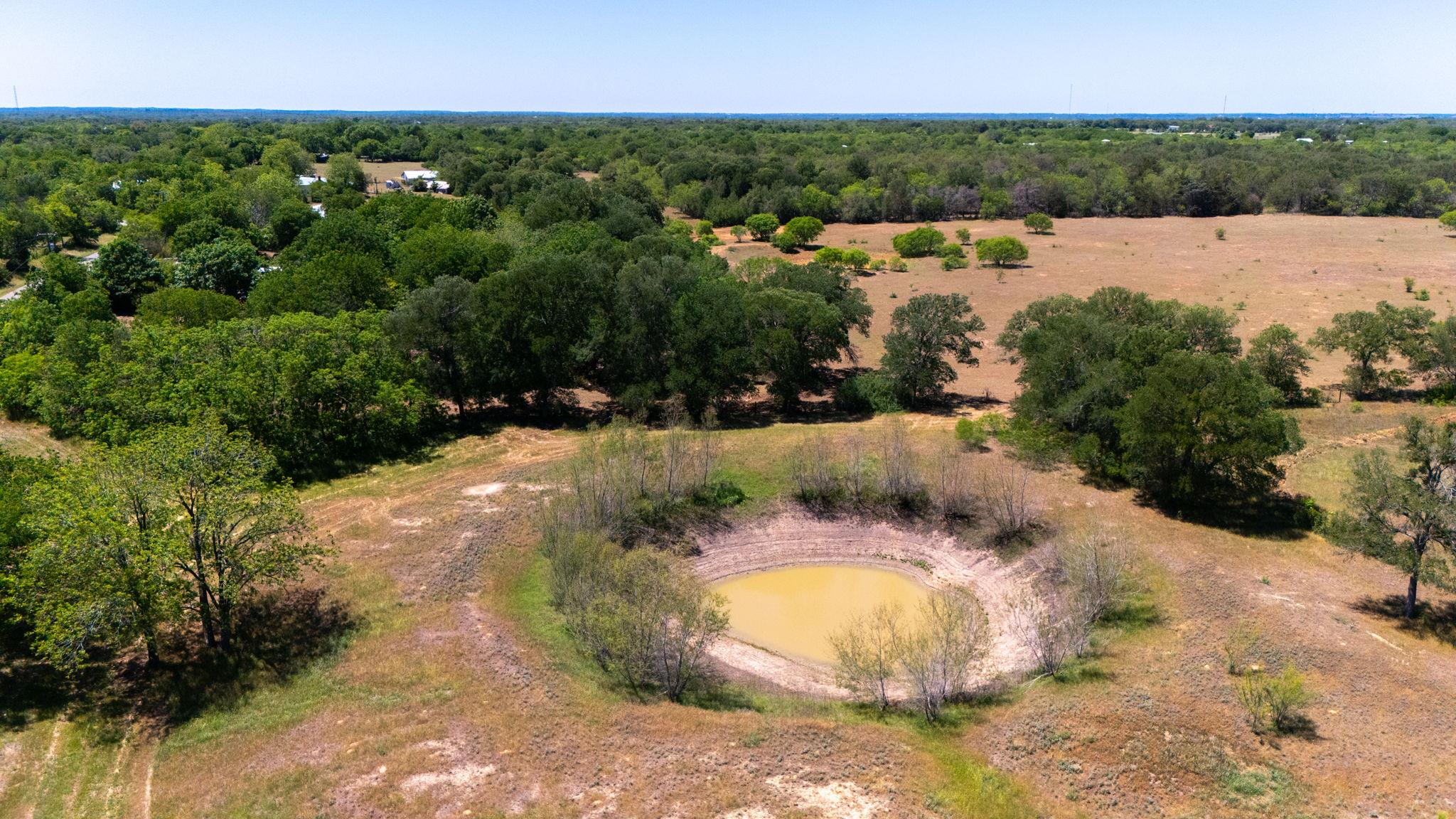 395 Dale Ln, Dale, TX 78616