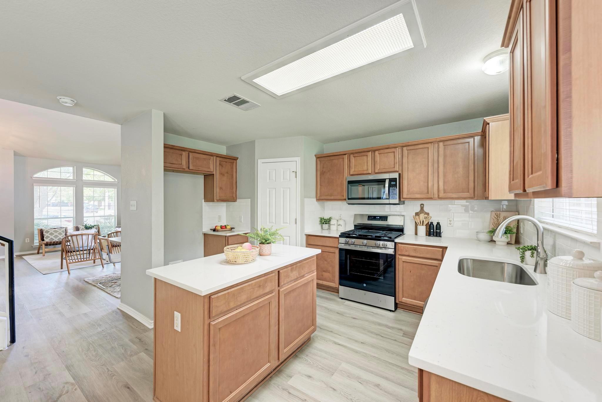 10301 Beard Ave, Austin, TX 78748