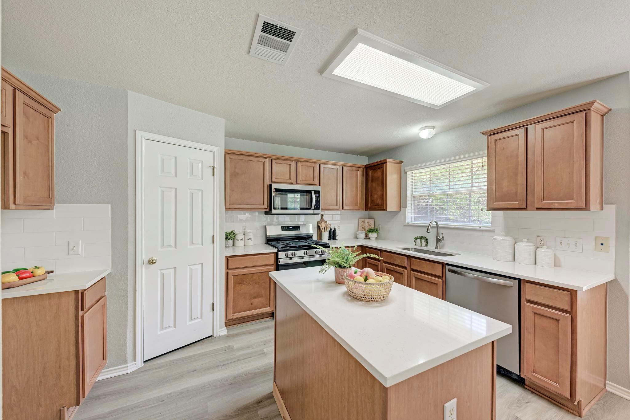 10301 Beard Ave, Austin, TX 78748