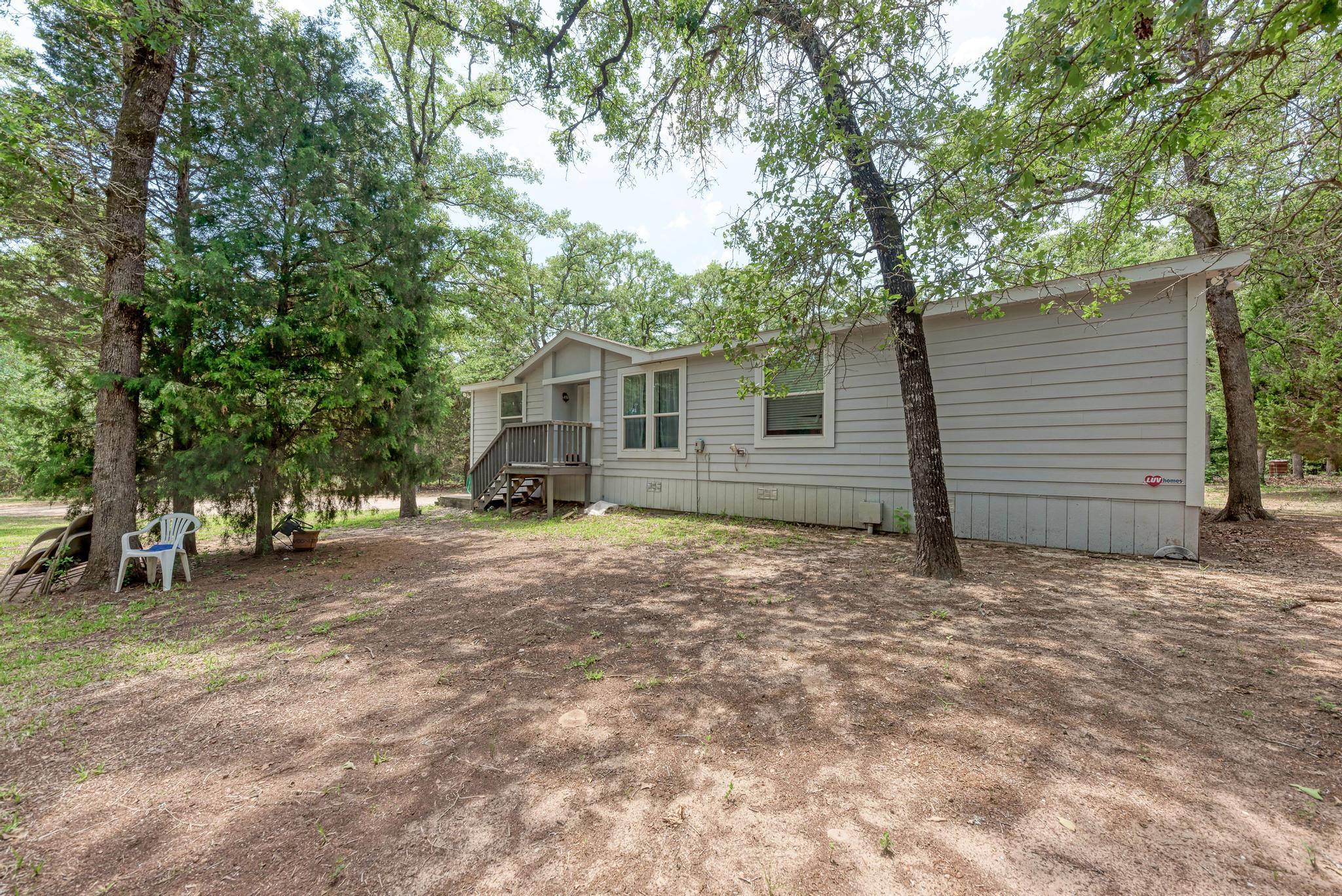 158 Morning Dove Ln, Elgin, TX 78621