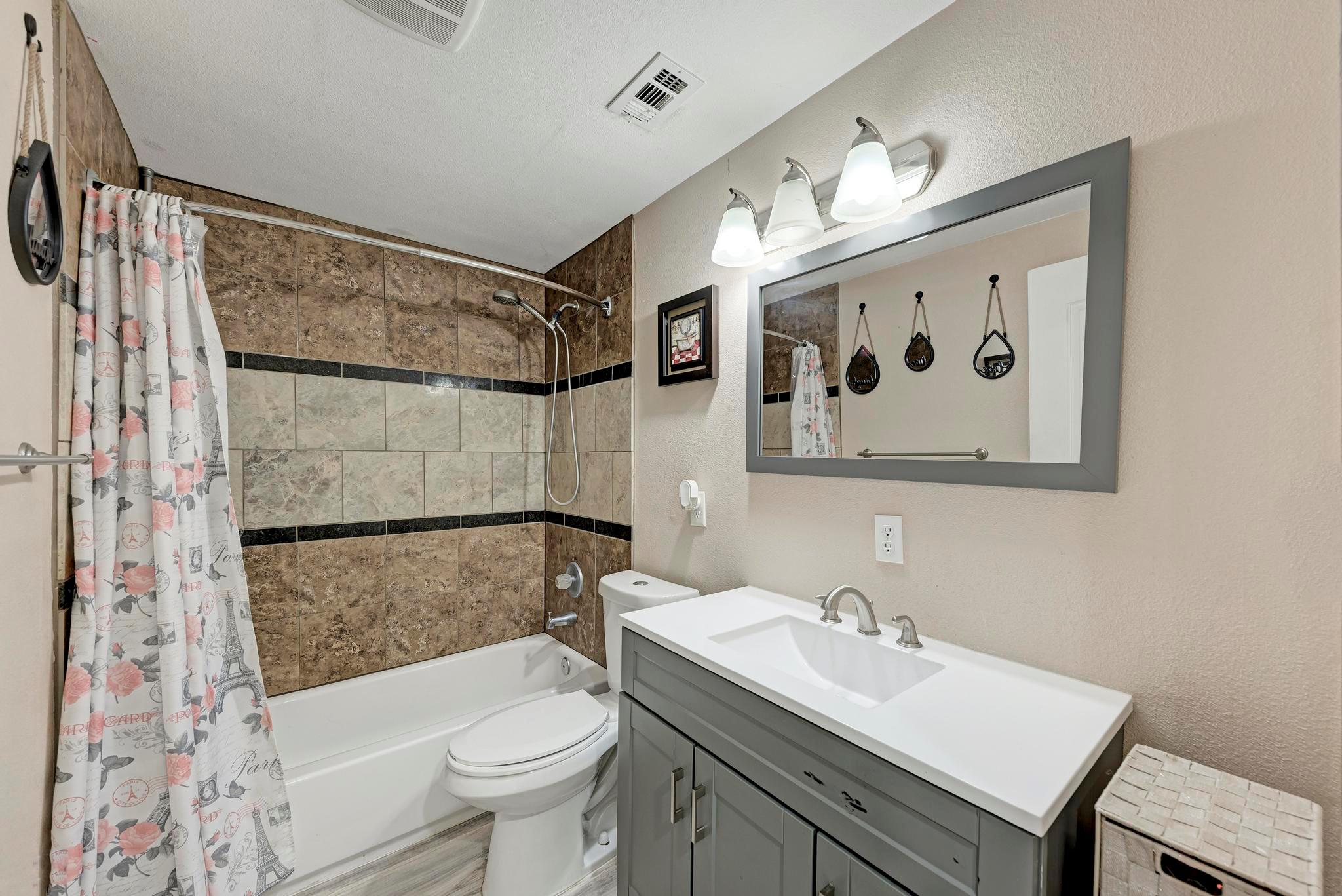 158 Morning Dove Ln, Elgin, TX 78621