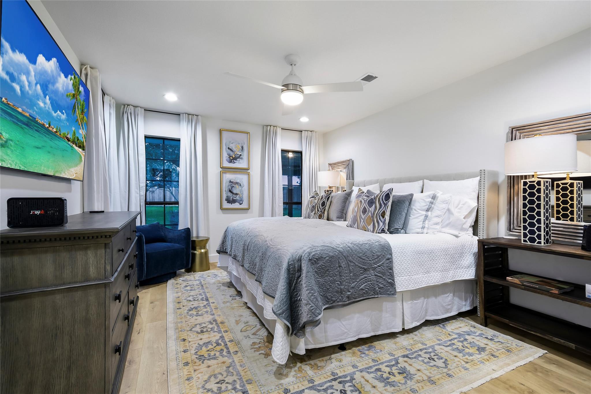 6569 Cutoff Rd, Round Top, TX 78940