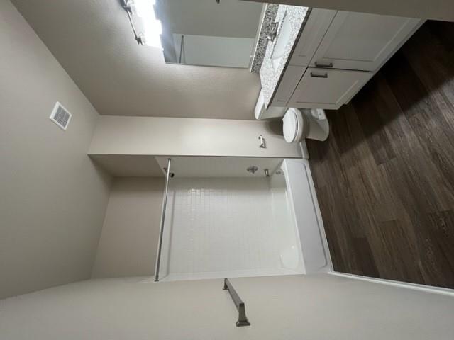501 Horseshoe Dr, Leander, TX 78641