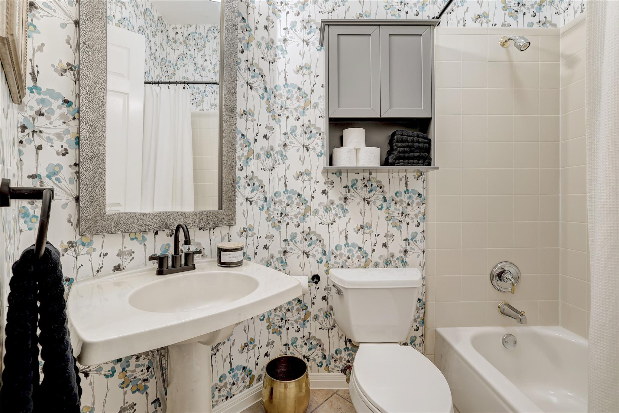 10768 Bramblecrest Dr, Austin, TX 78726
