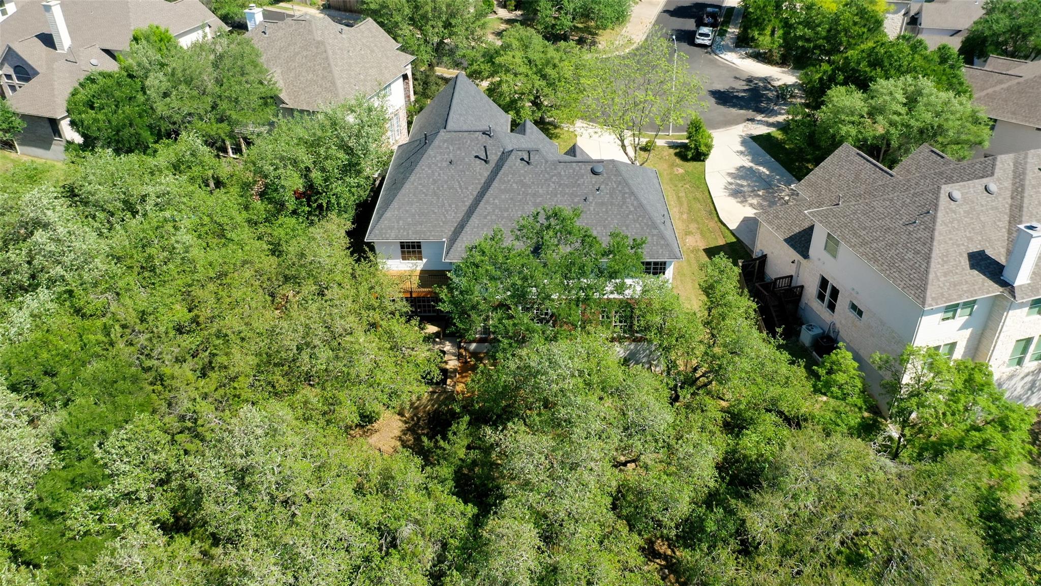 10768 Bramblecrest Dr, Austin, TX 78726