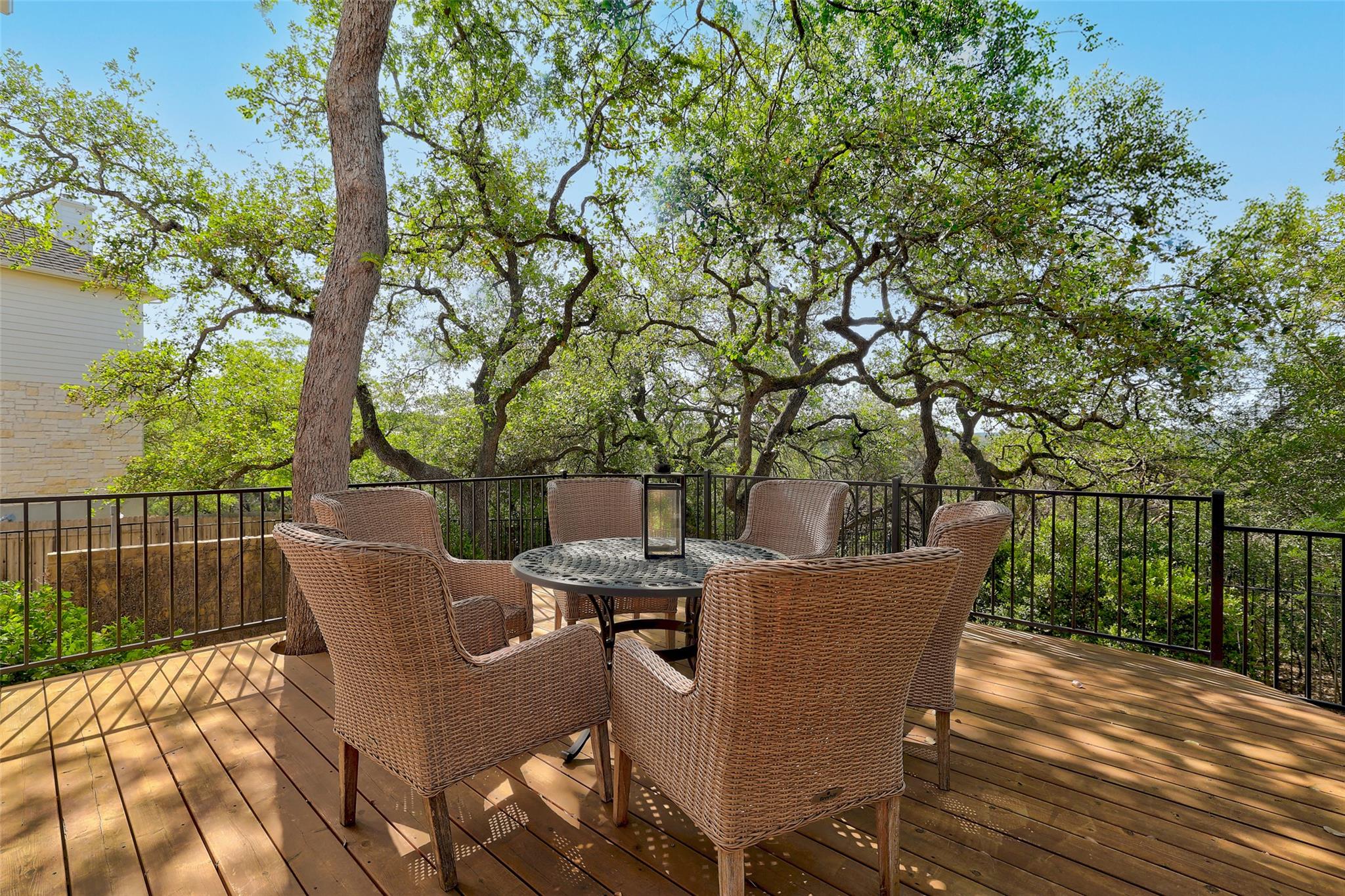 10768 Bramblecrest Dr, Austin, TX 78726