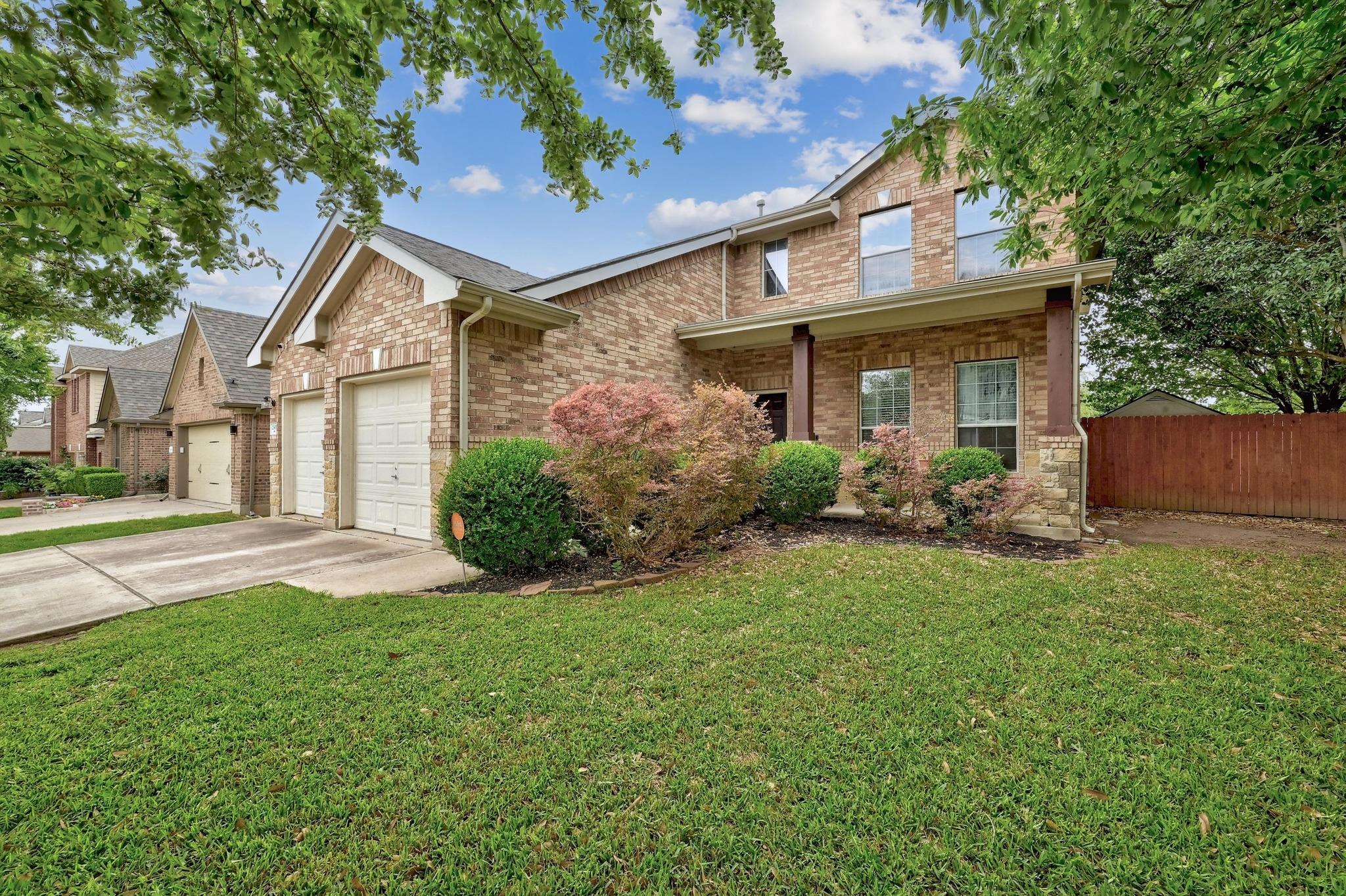 2301 Ambling Trl, Pflugerville, TX 78660