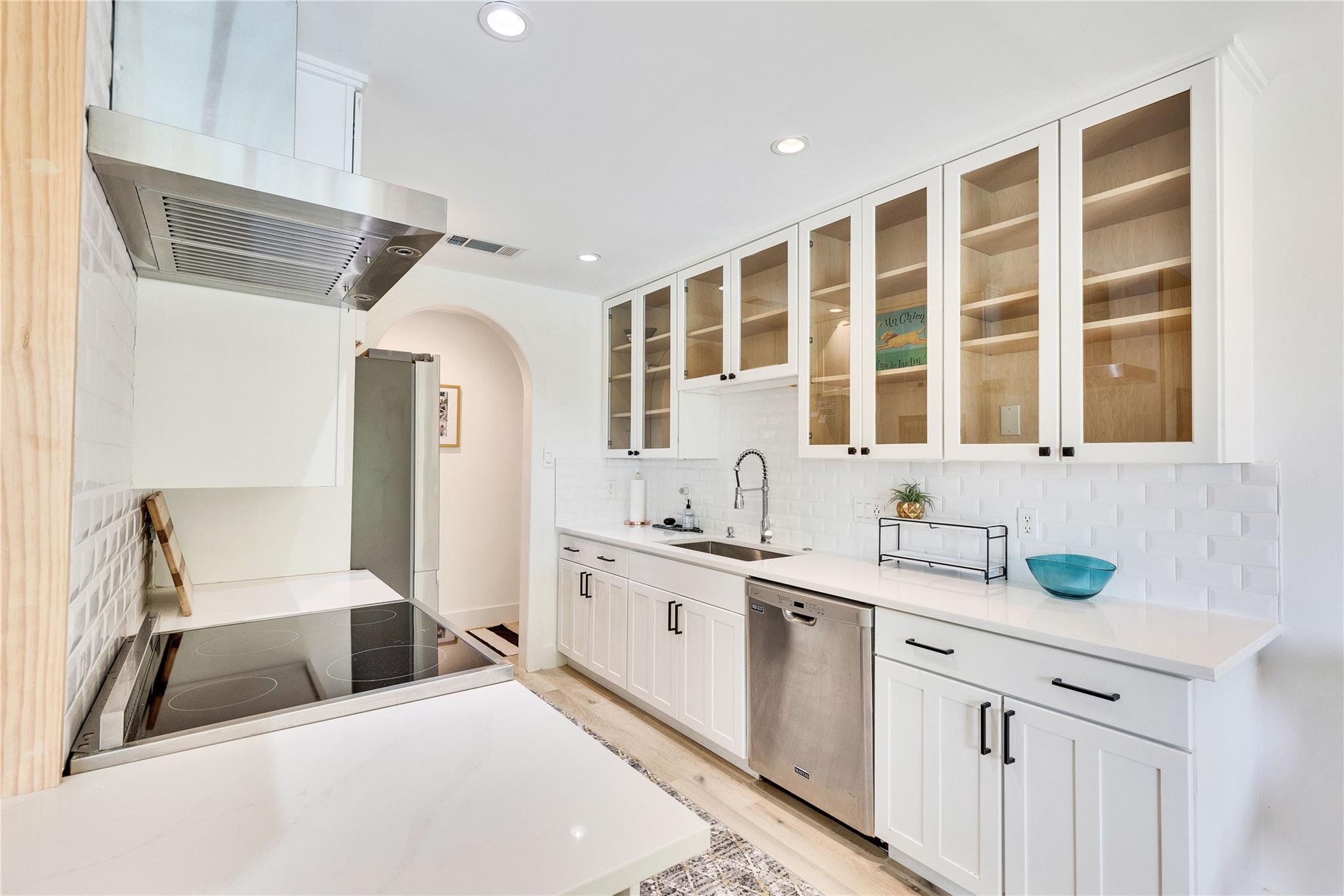 2419 Trail Of Madrones, Austin, TX 78746