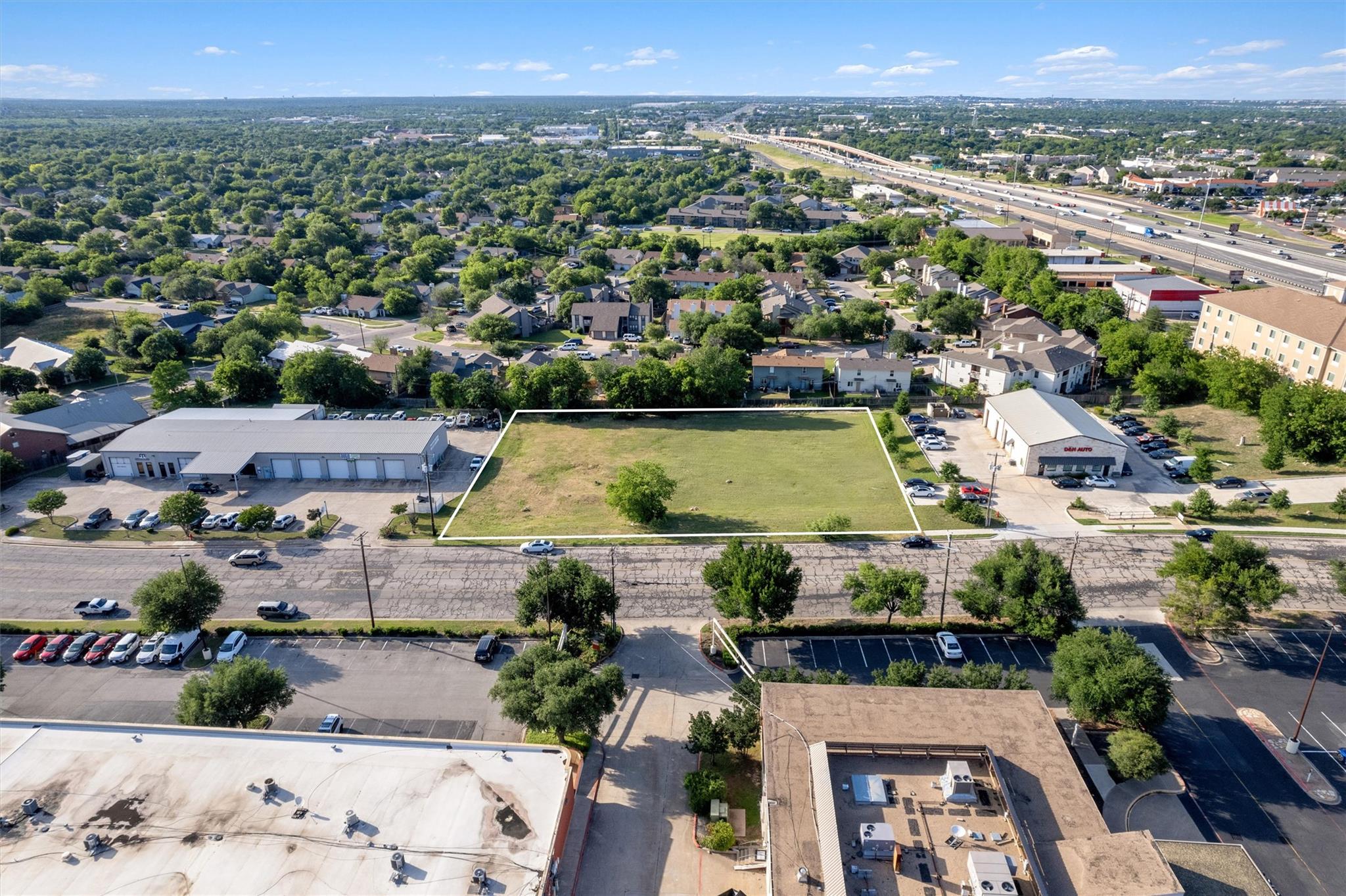 330 Old West Dr, Round Rock, TX 78681