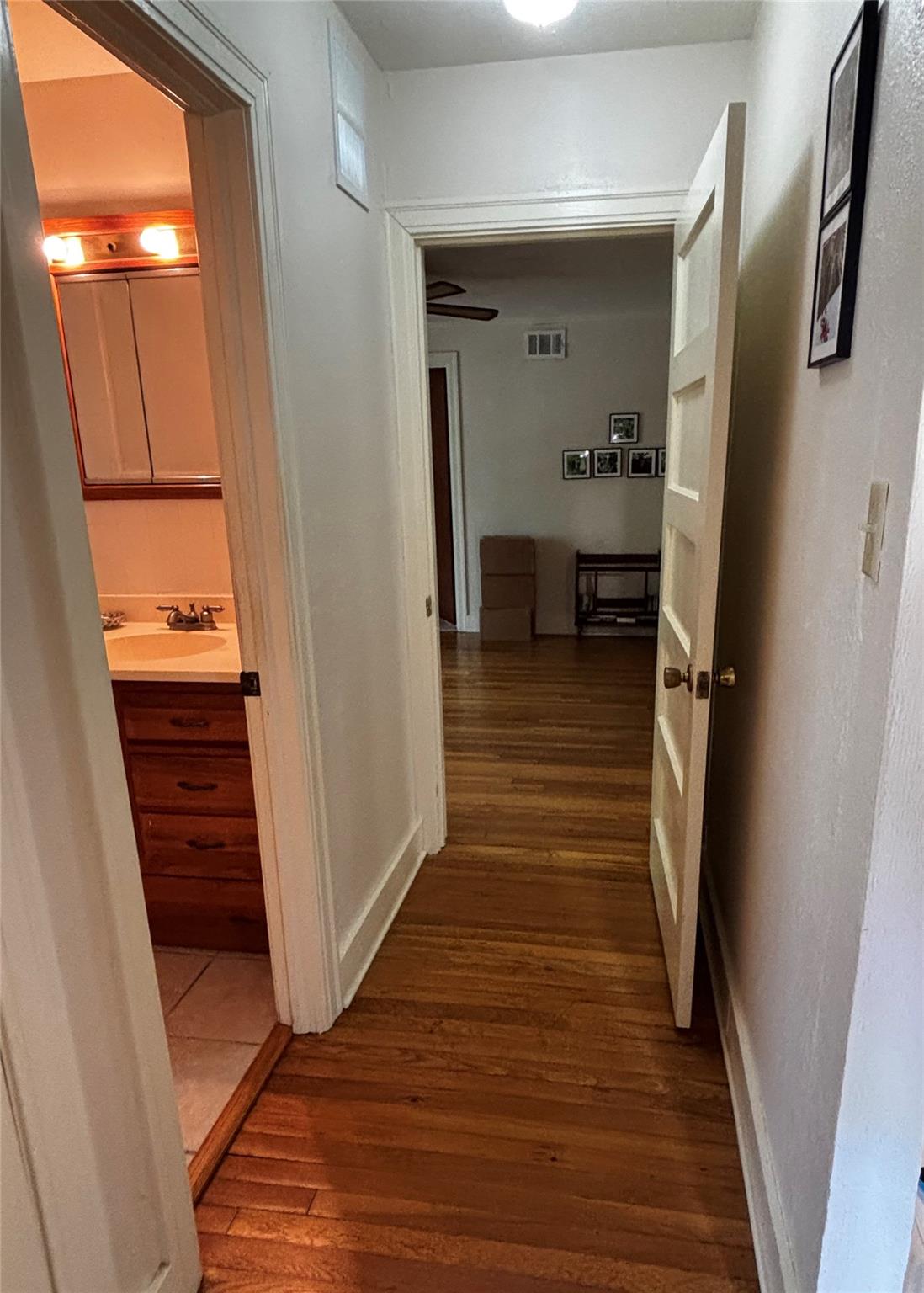 5006 Rowena Ave, Austin, TX 78751