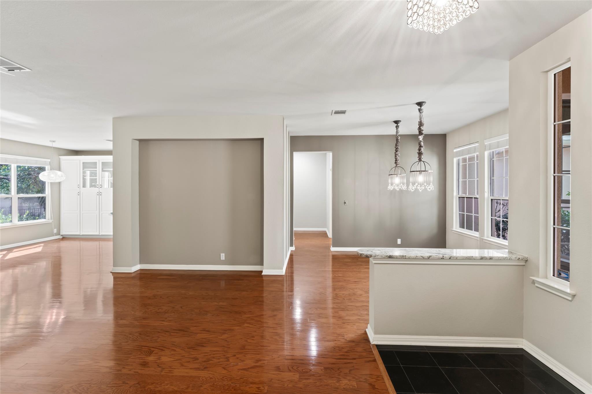 105 Saddle Trl, Georgetown, TX 78633
