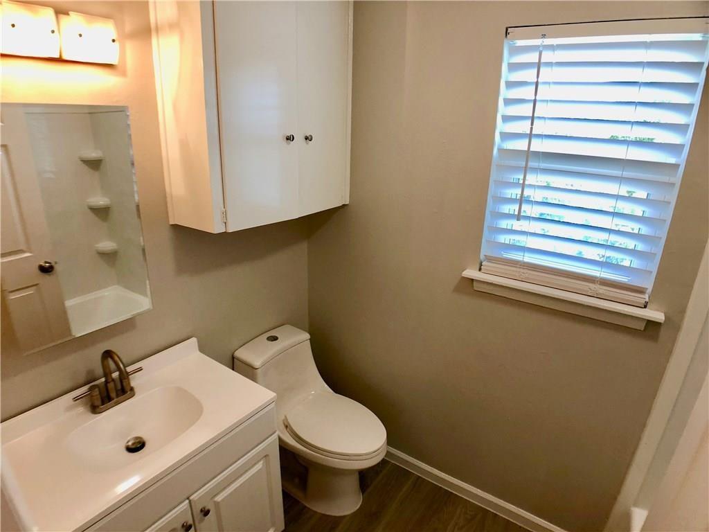 8502 Woodstone Dr, Austin, TX 78757