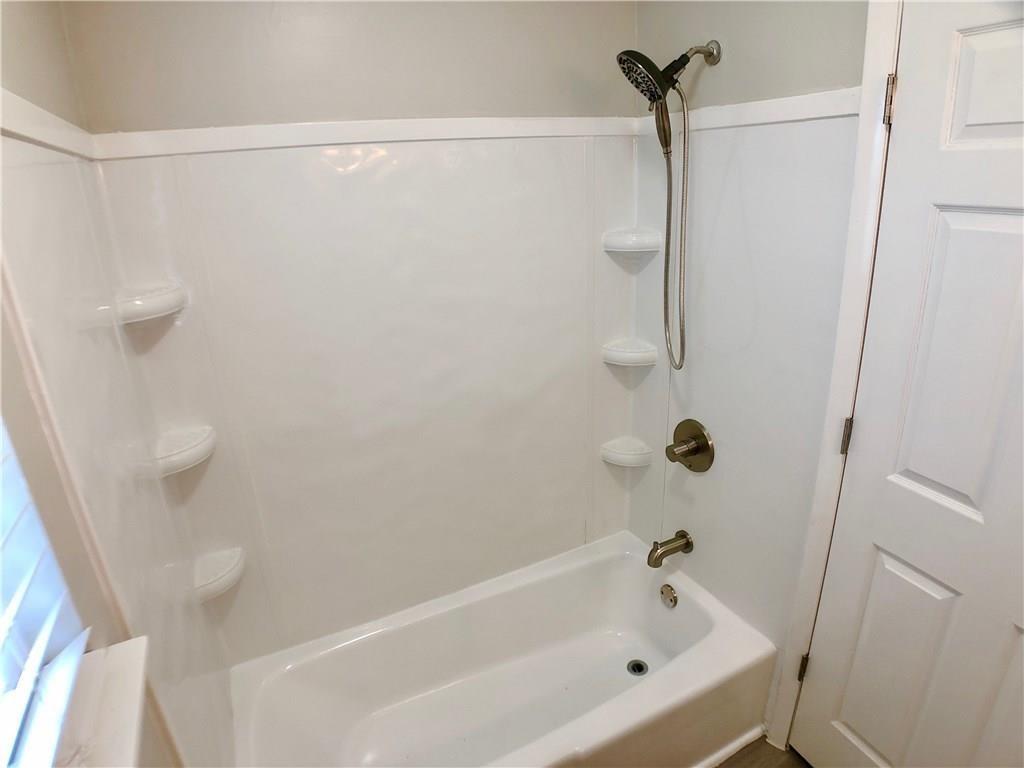 8502 Woodstone Dr, Austin, TX 78757