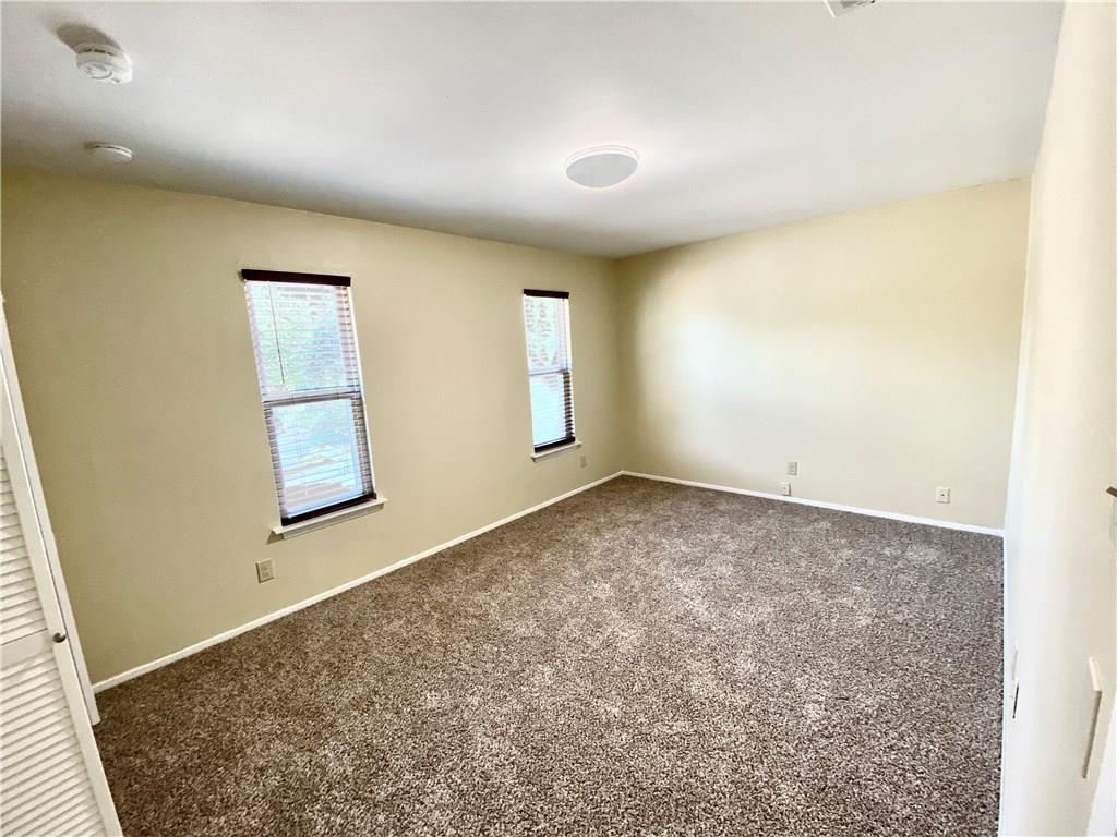 8502 Woodstone Dr, Austin, TX 78757