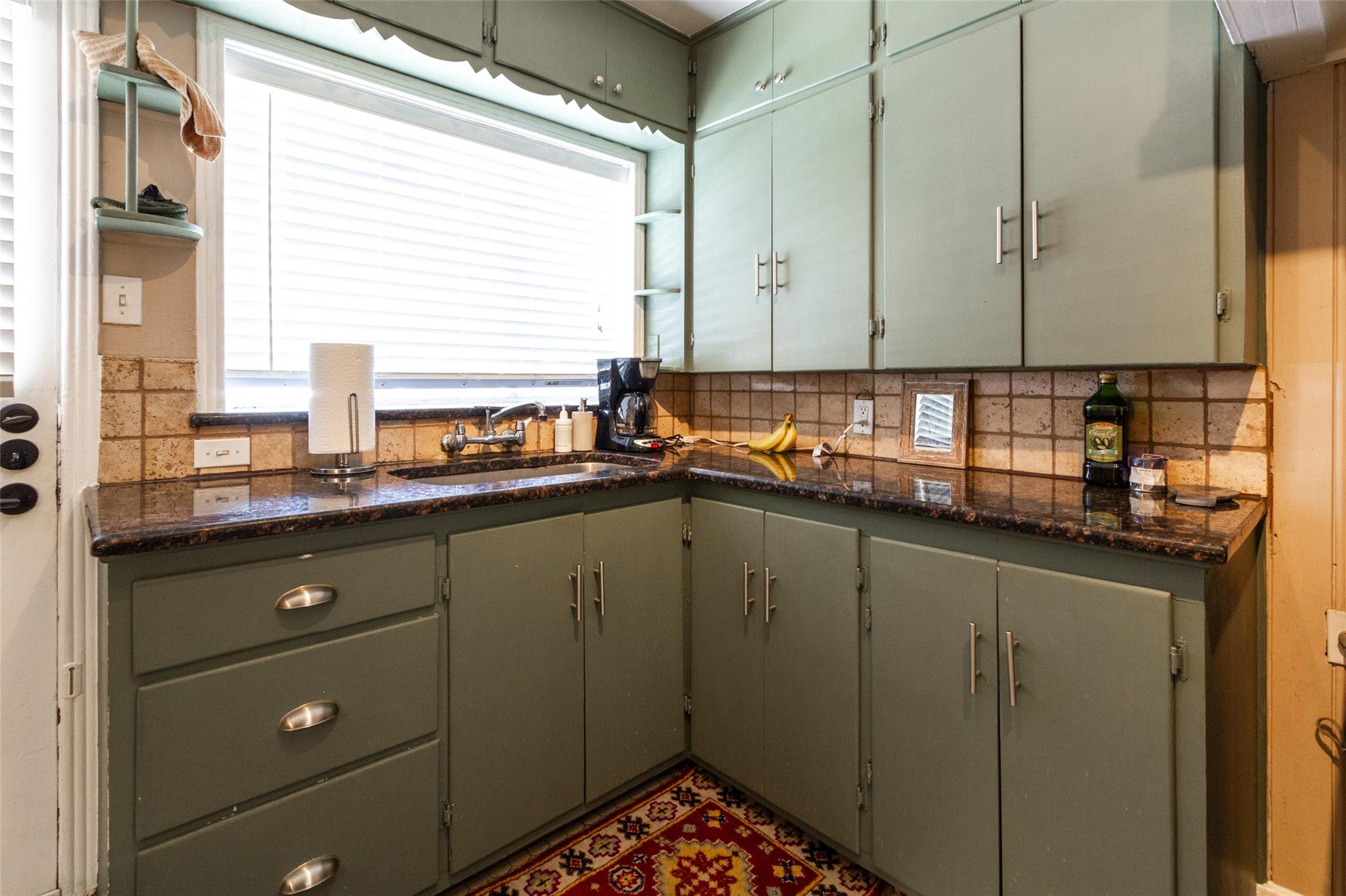 3309 Grooms St # 202, Austin, TX 78705