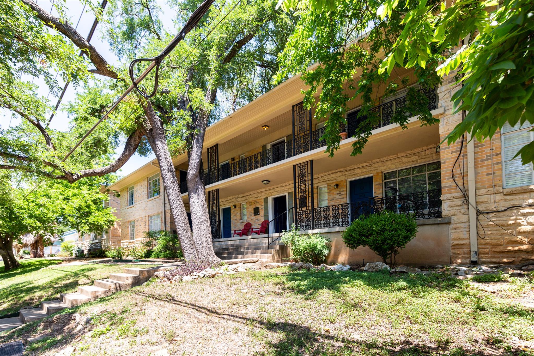 3309 Grooms St # 202, Austin, TX 78705